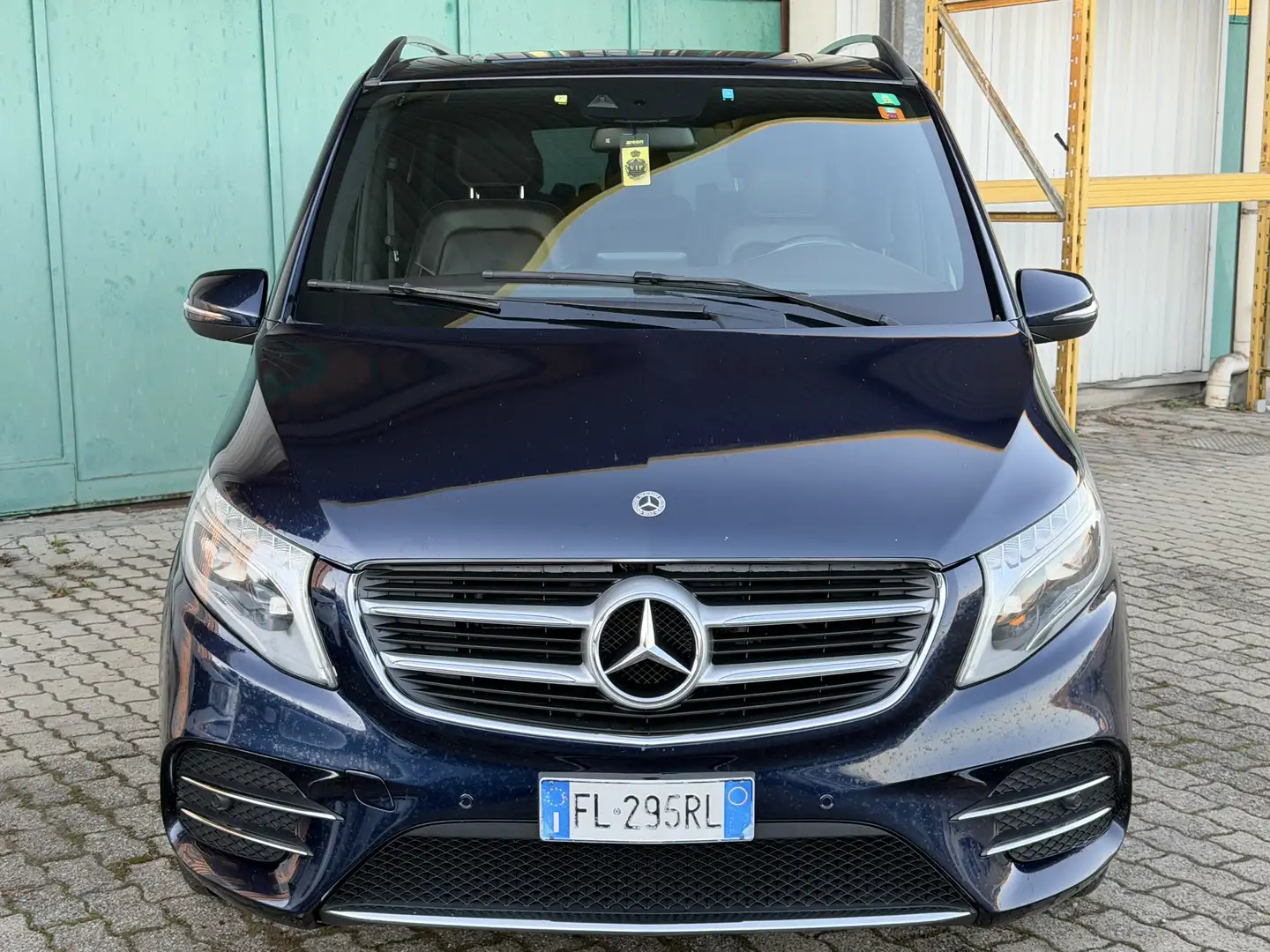 Mercedes-Benz V 250 4 Matic Premium Long - 2