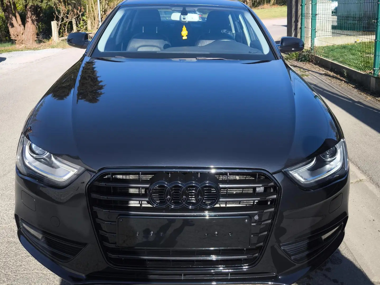 Audi A4 A4 2.0 TDi Zwart - 1