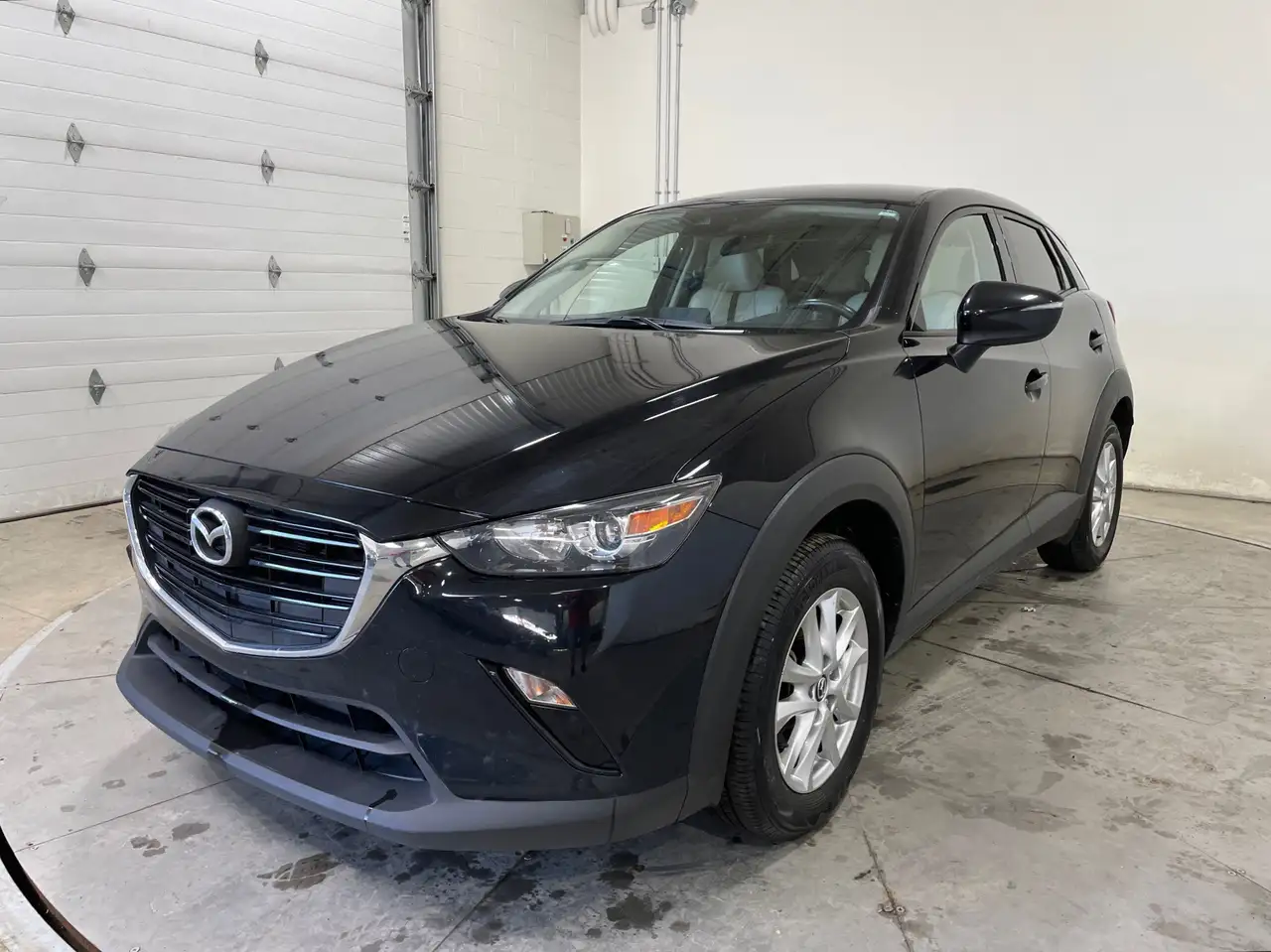 Mazda CX-3 снимка Mazda CX-3