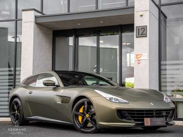 GTC4Lusso T 3.9 V8 / Warranty / Passenger Display