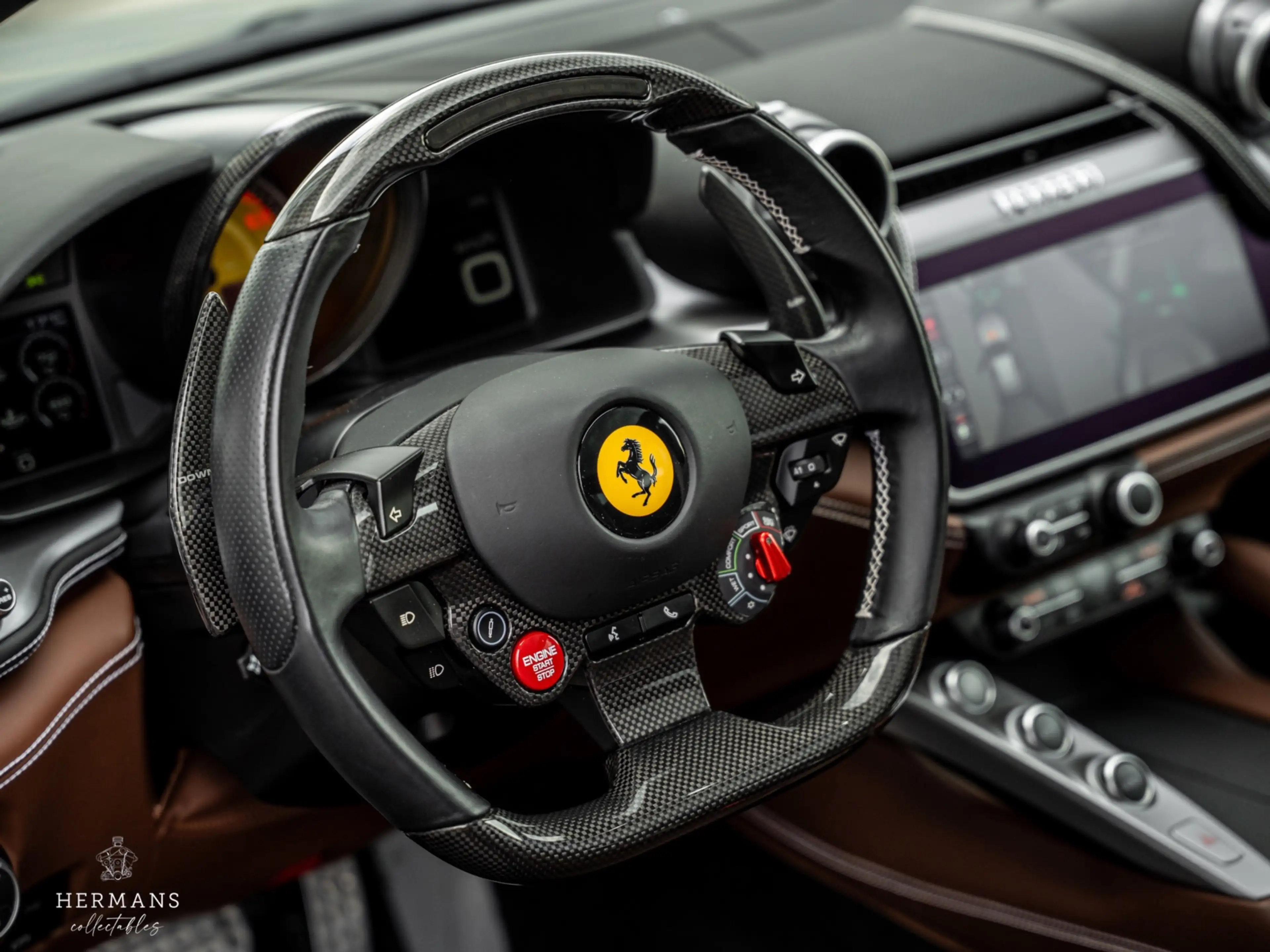 Ferrari GTC4 Lusso GTC4Lusso T 3.9 V8 / Warranty / Passenger Display — photo 18