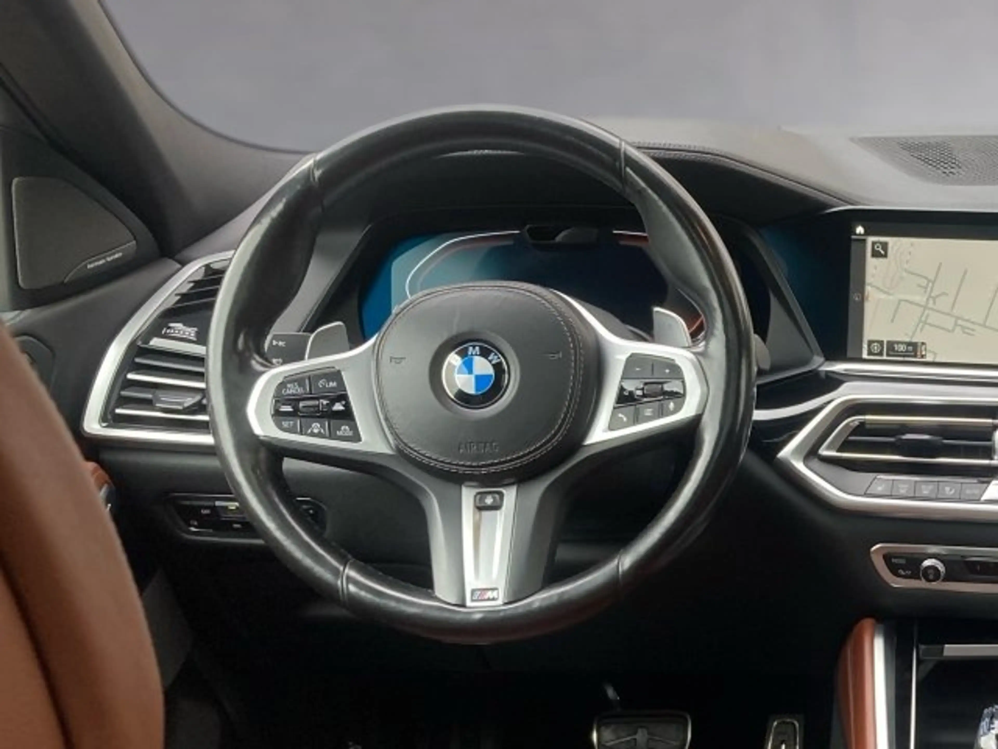 BMW X6 xDrive40d G06 XD5 — photo 10