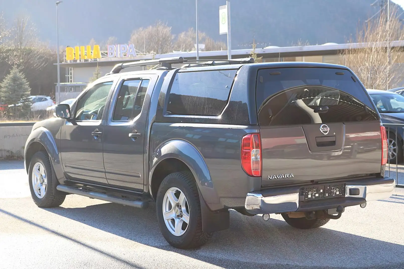 Nissan Navara Navara Double Cab Navara SE 2,5 16V 4x4 Gris - 2