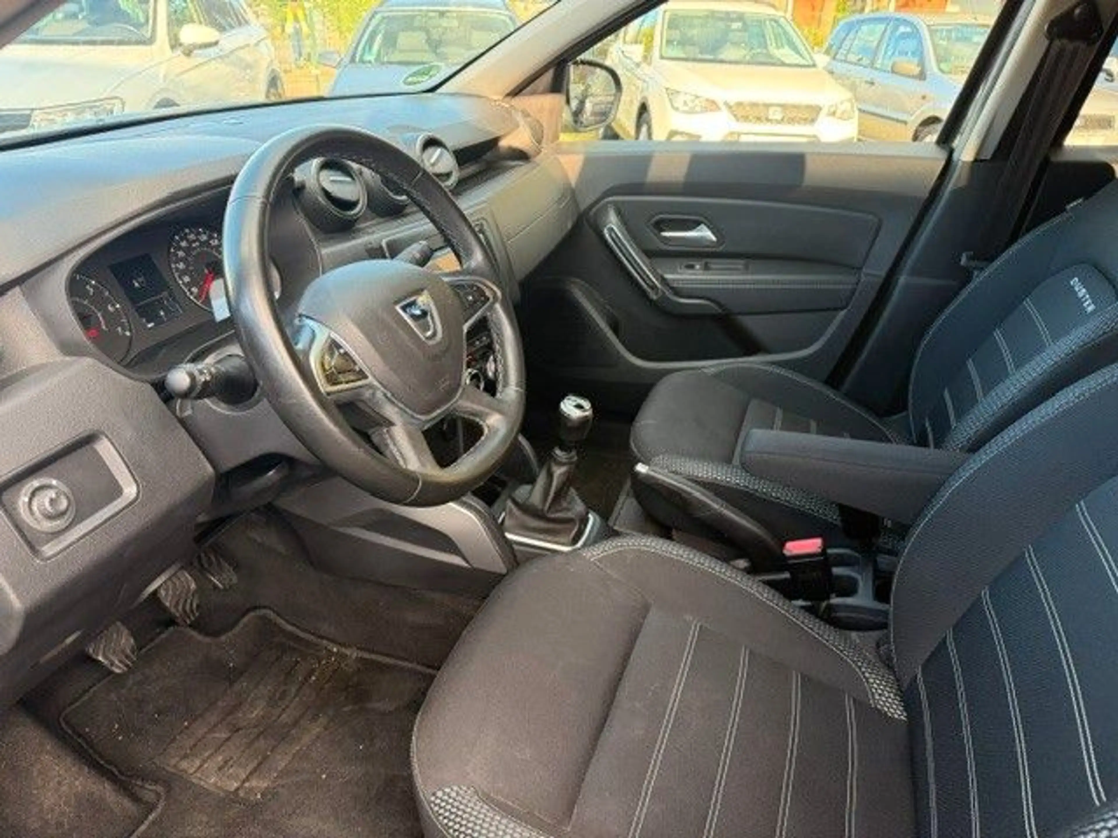 Dacia Duster II Prestige 4WD --Allrad/Navi-- — photo 7