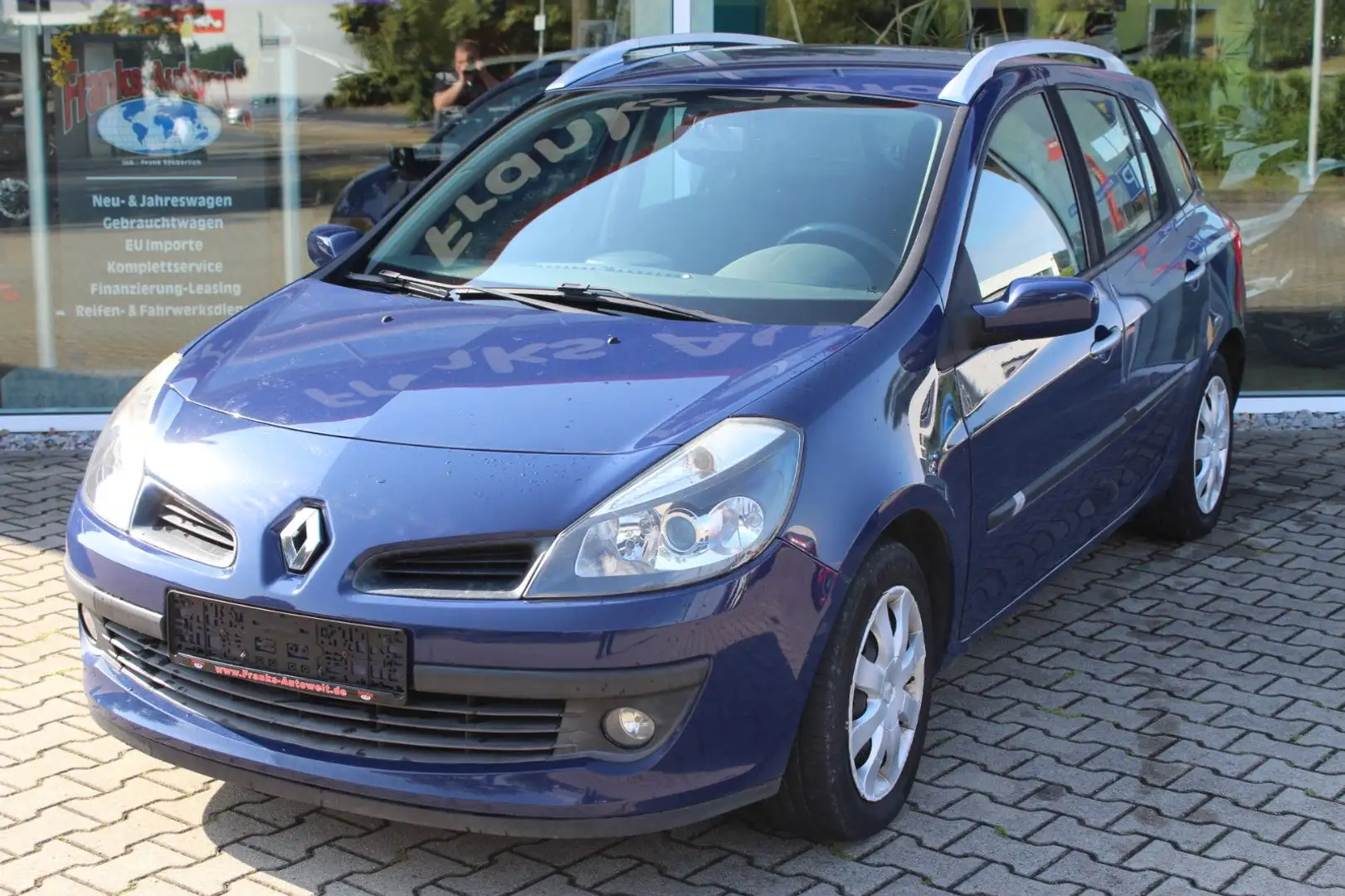 Renault Clio Grandtour Dynamique Blau - 2