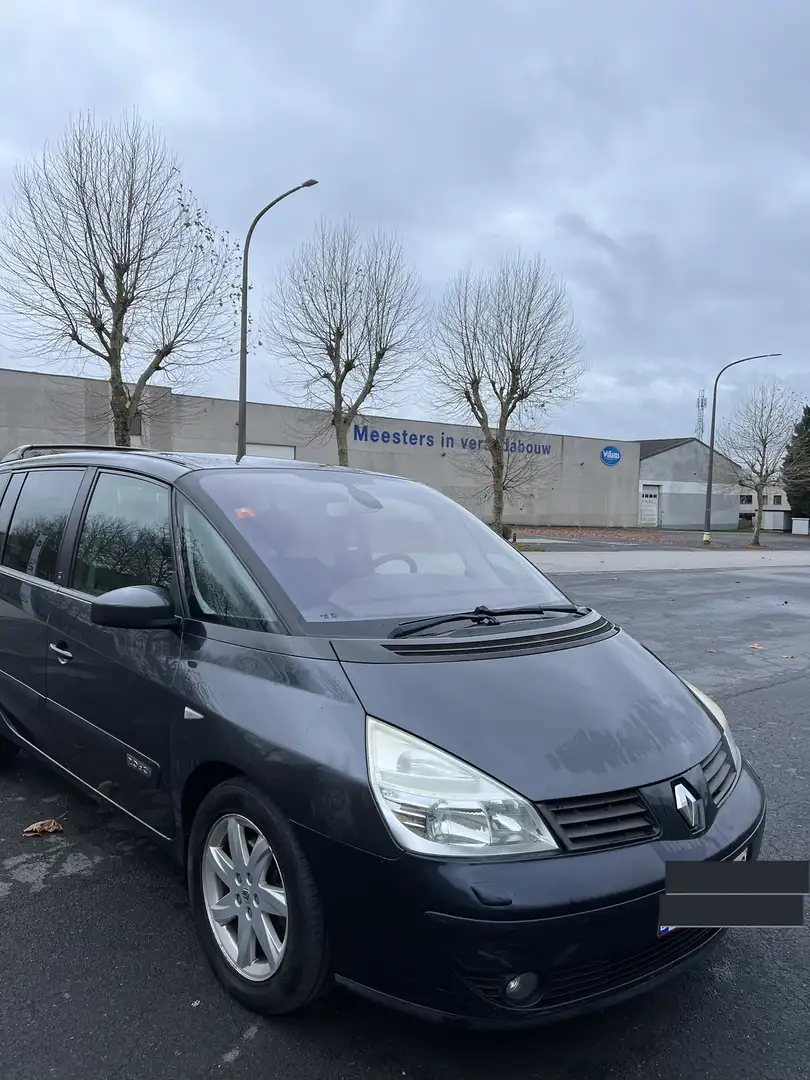 Renault Espace 2.0 dCi Family - 1