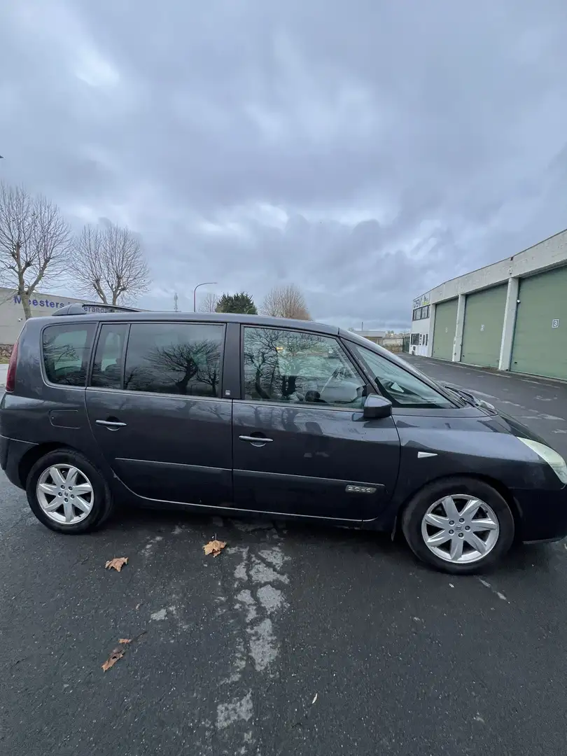 Renault Espace 2.0 dCi Family - 2