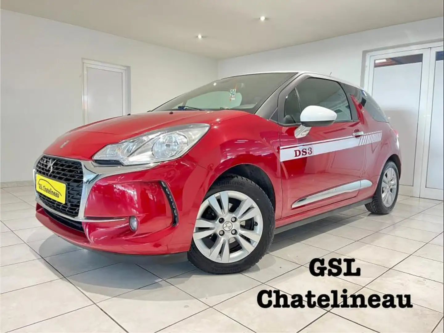 DS Automobiles DS 3 1.2 82cv 2017 Rouge 3 portes Airco/Cruise/Radio Rouge - 1
