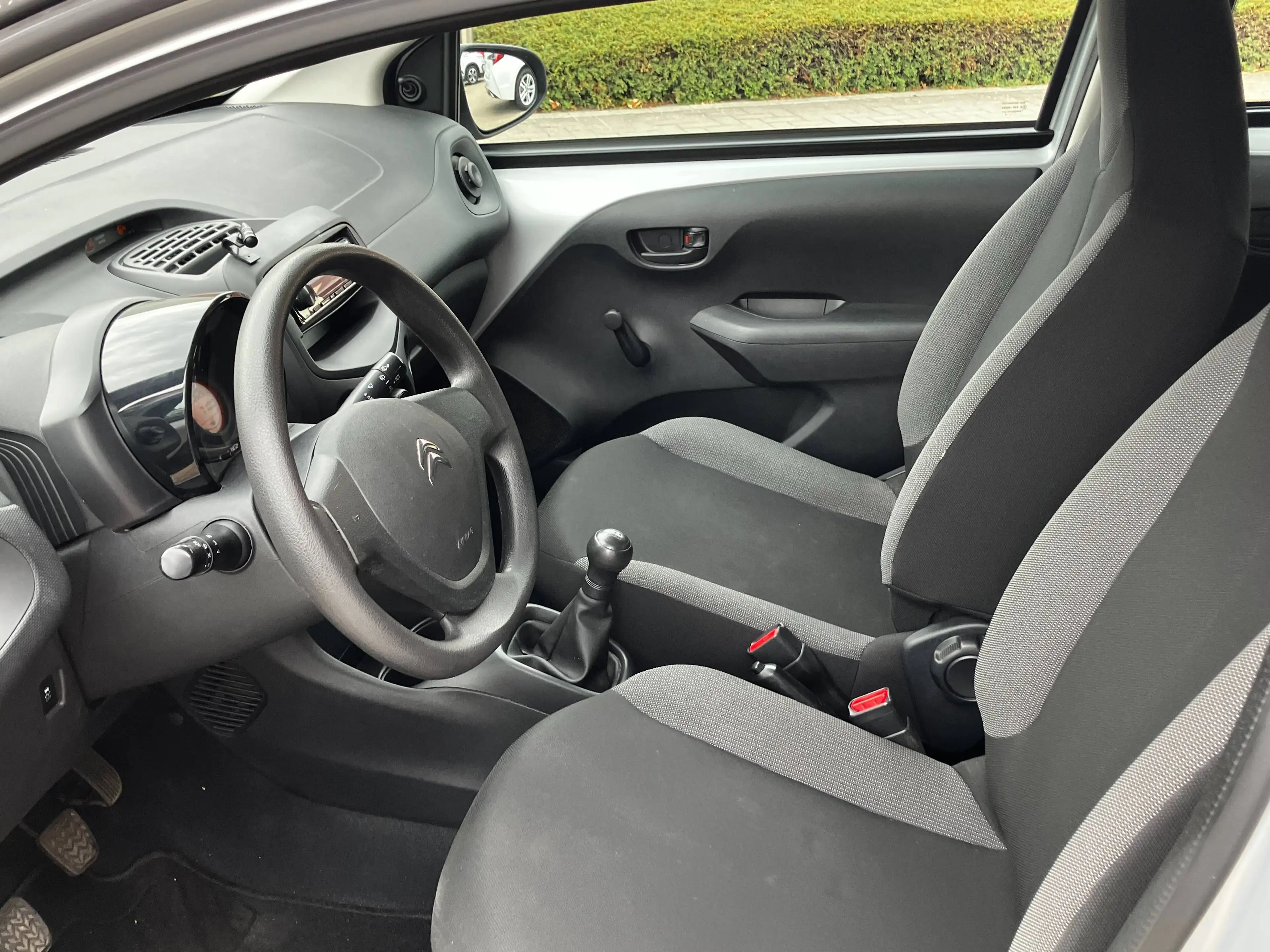 Citroen C1 C1 1.0 benzine 51kW — photo 5