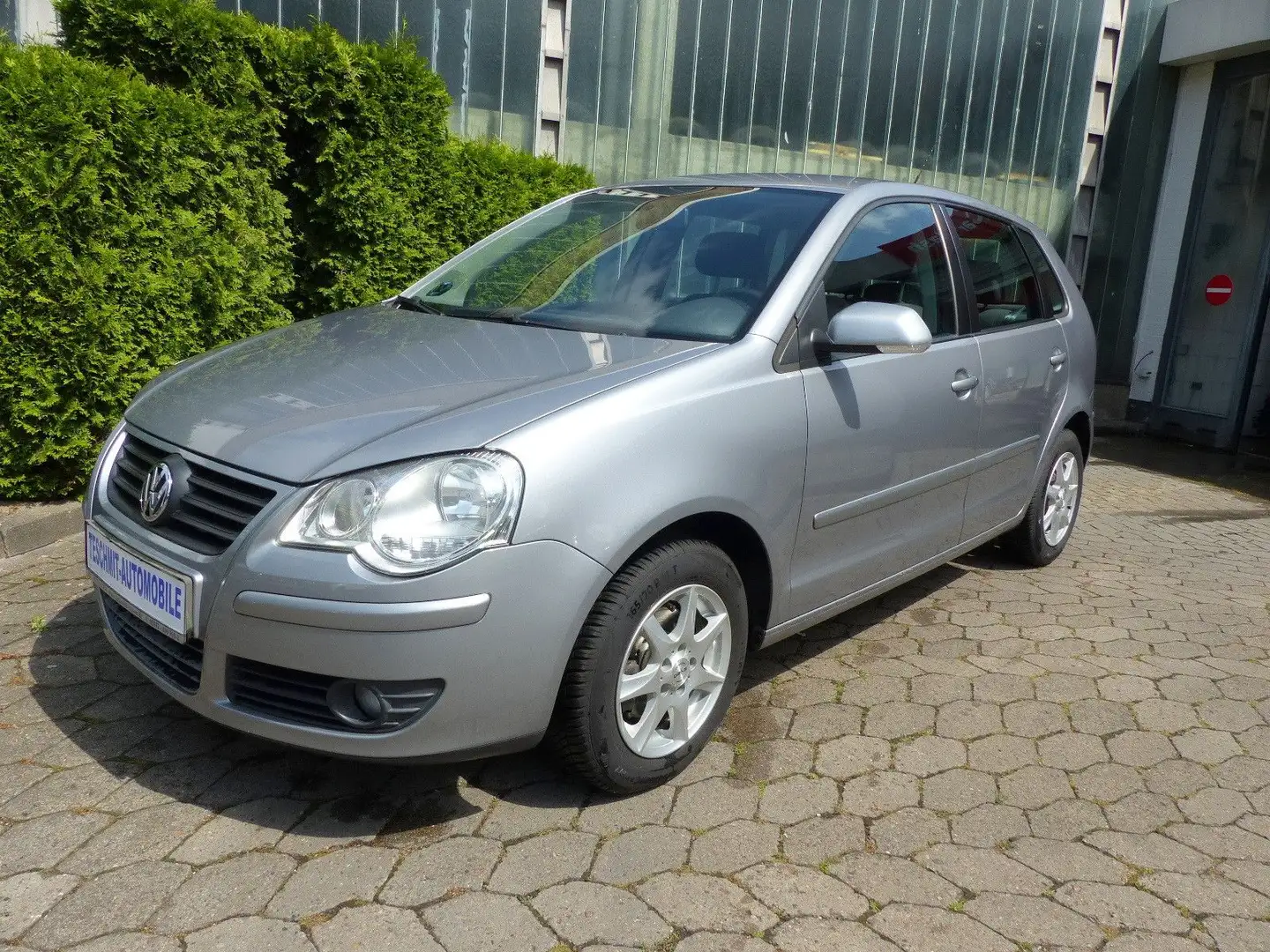 Volkswagen Polo IV Comfortline aus 1.Hand+Klima+nur 49TKM! Argent - 1