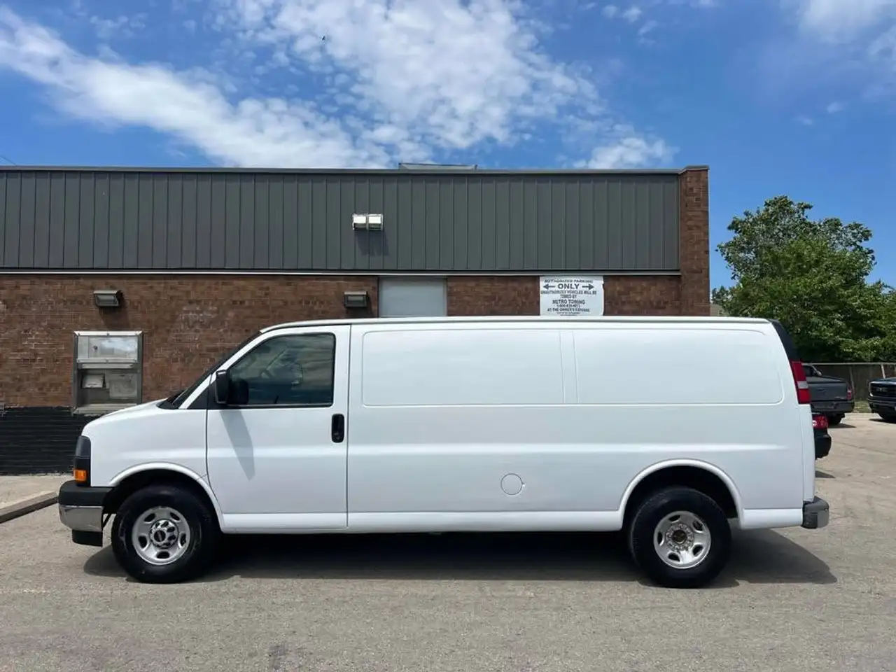 GMC Savana fotografie GMC Savana