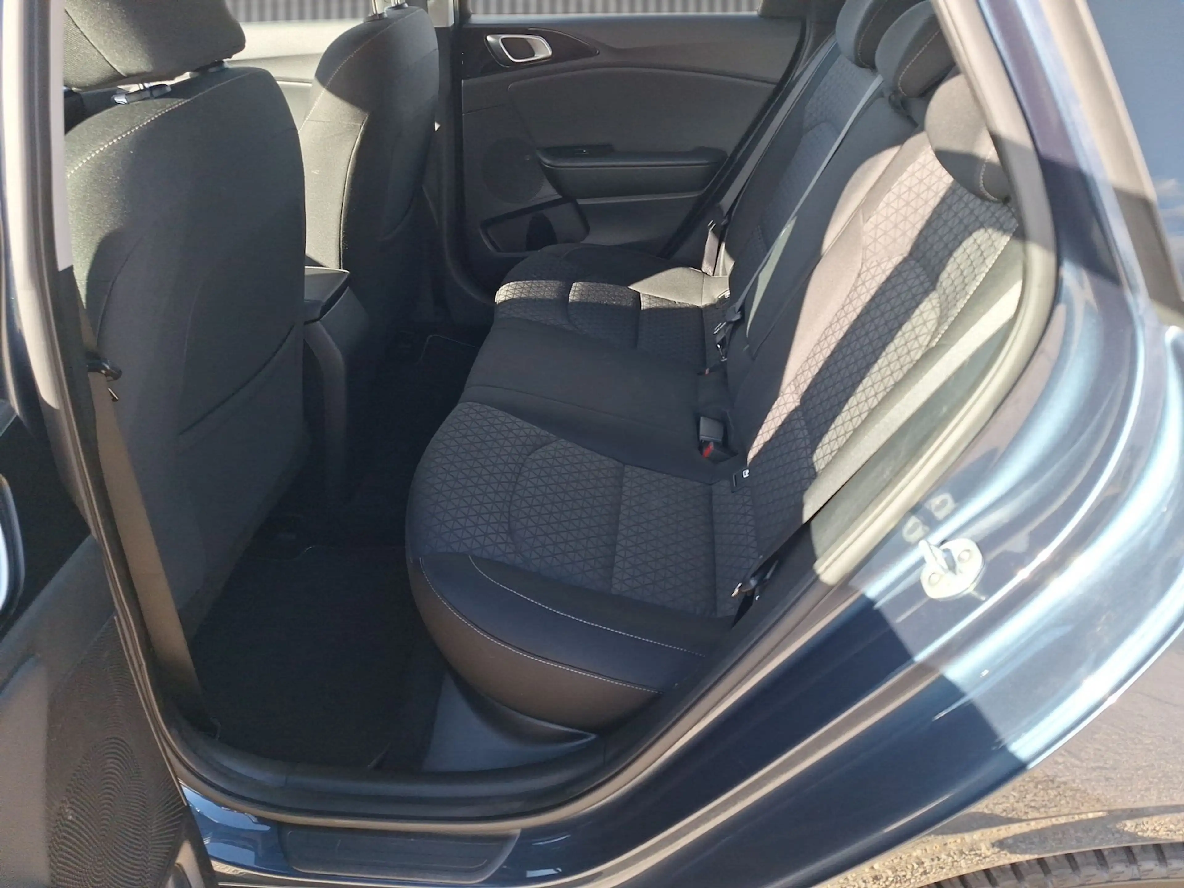 Kia Ceed SW / cee'd SW cee´d Sportswagon Vision Tempomat*Kamera*SHZ*PDC — photo 10
