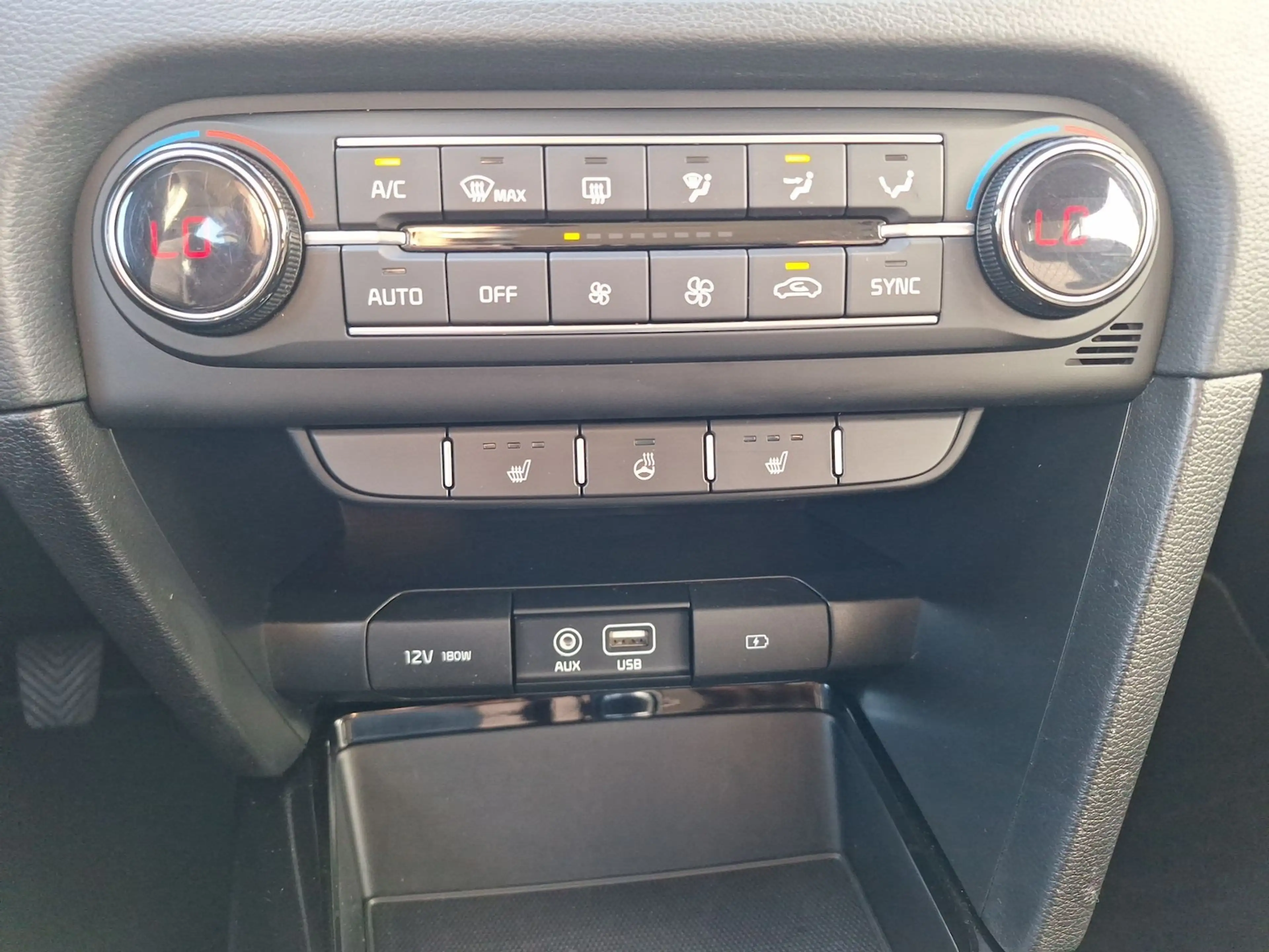 Kia Ceed SW / cee'd SW cee´d Sportswagon Vision Tempomat*Kamera*SHZ*PDC — photo 9