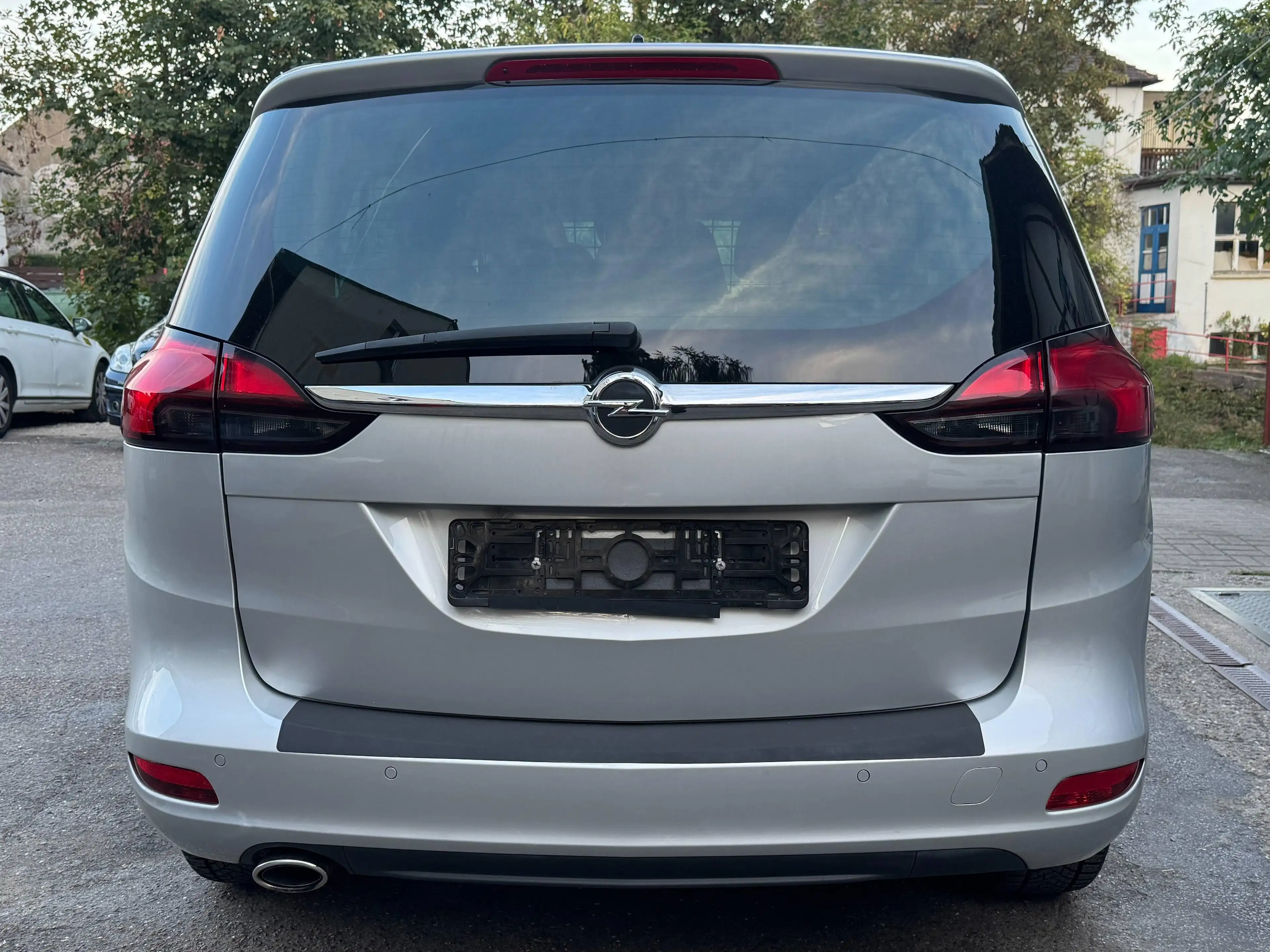 Opel Zafira Tourer 2,0 CDTI,Automatik,1.Hand,TÜV:Neu,PDC,8-fach Bereift.... — photo 5