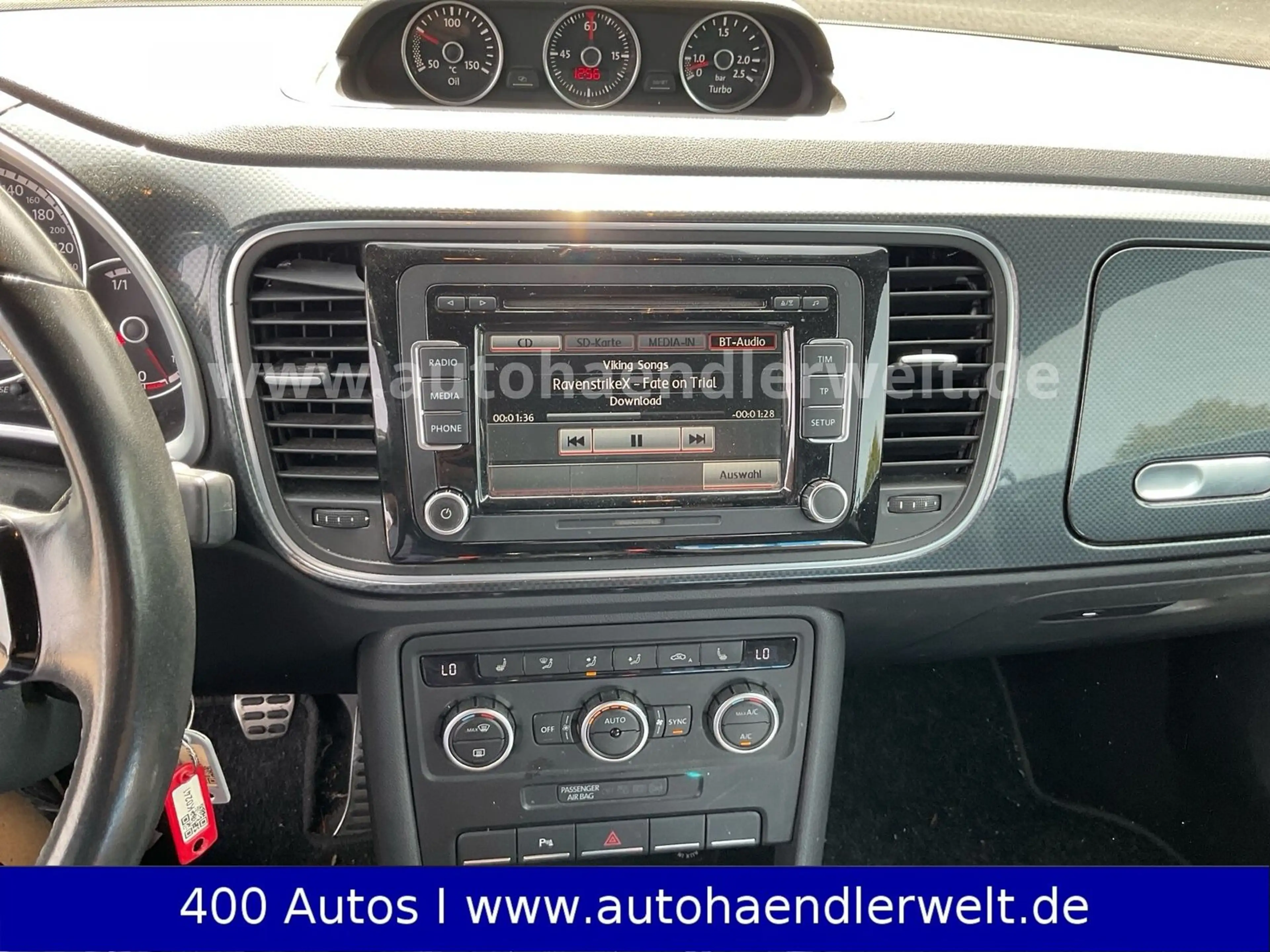 Volkswagen Beetle Cabriolet  1.4 TSI Sport Fender — photo 13