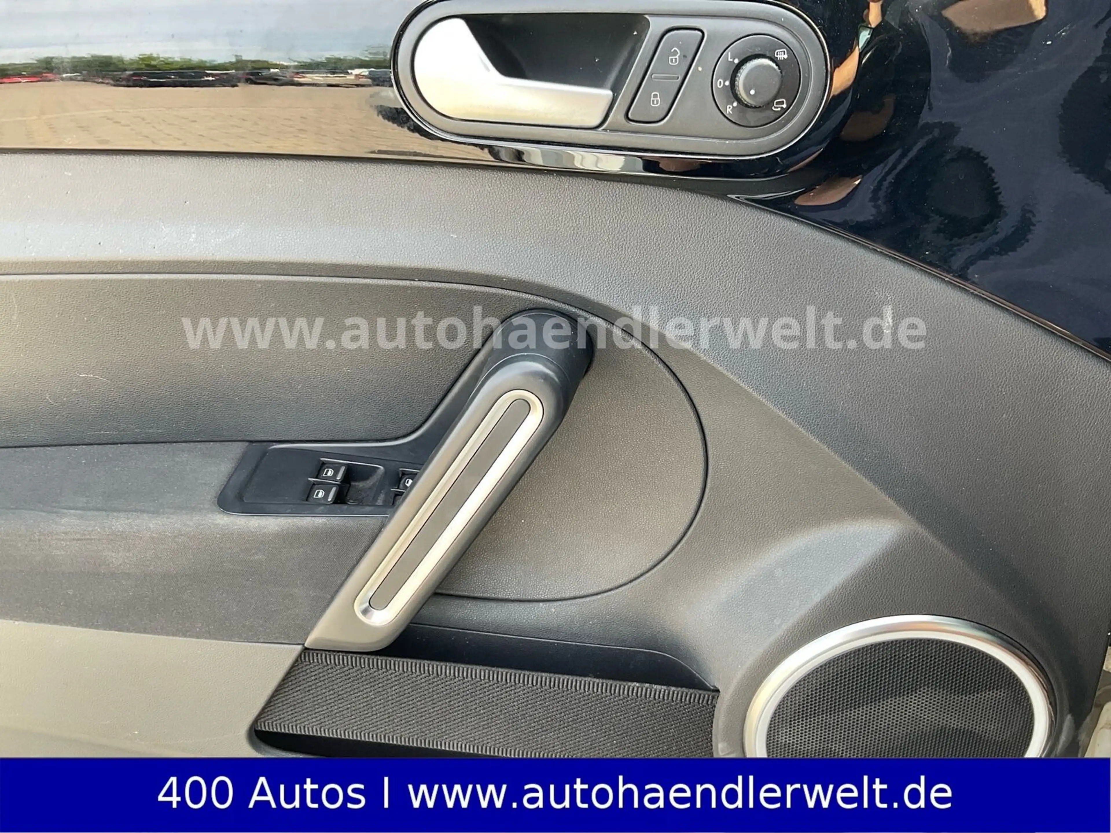 Volkswagen Beetle Cabriolet  1.4 TSI Sport Fender — photo 15