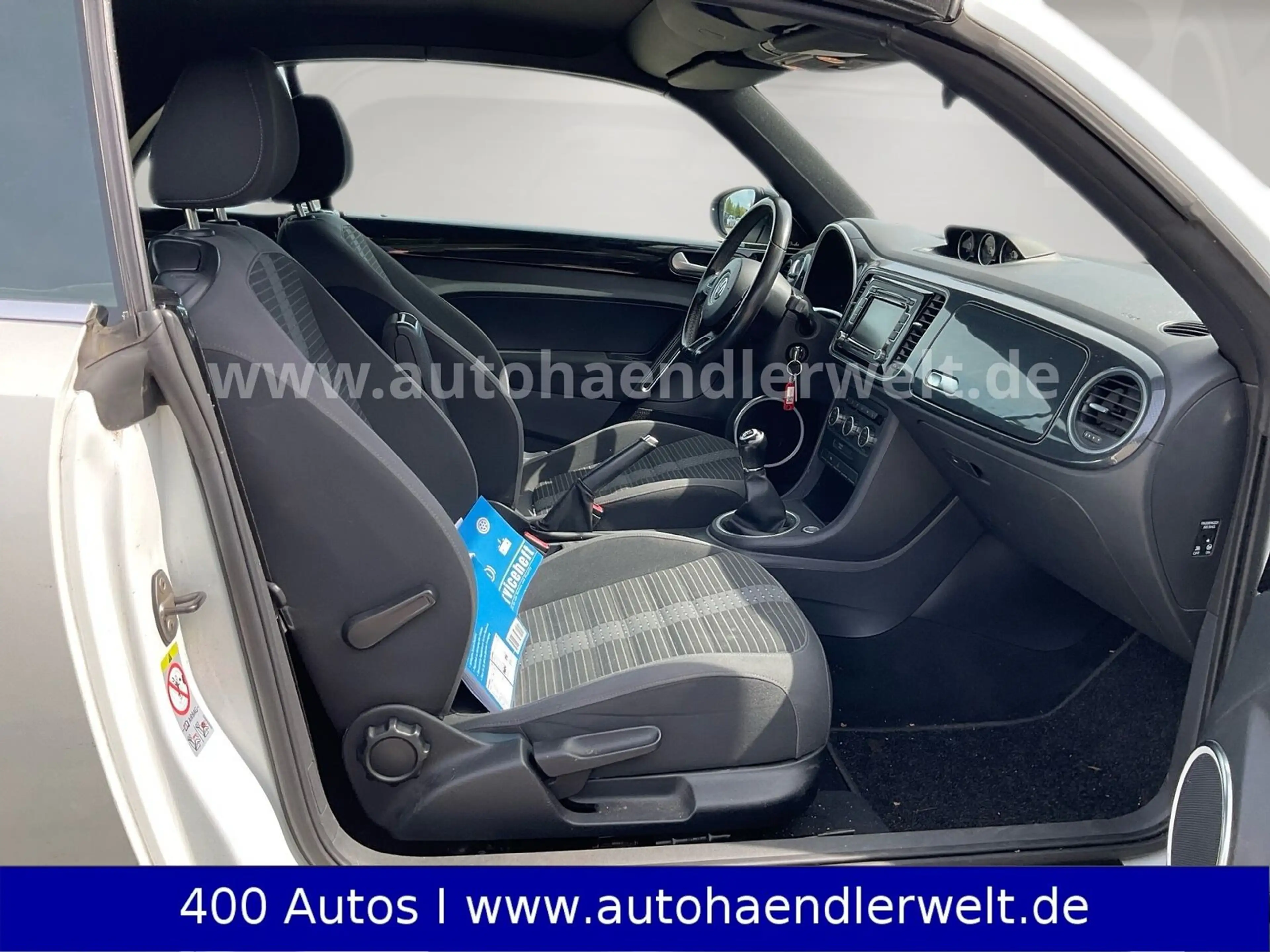 Volkswagen Beetle Cabriolet  1.4 TSI Sport Fender — photo 12