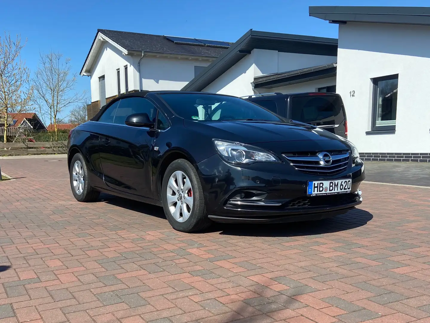 Opel Cascada Cascada 1.4 Turbo Edition Schwarz - 2