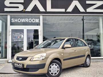 Rio 1.5 CRDi VGT EX/EXPORT/MARCHAND/NO CONTROL/NO GARANTIE