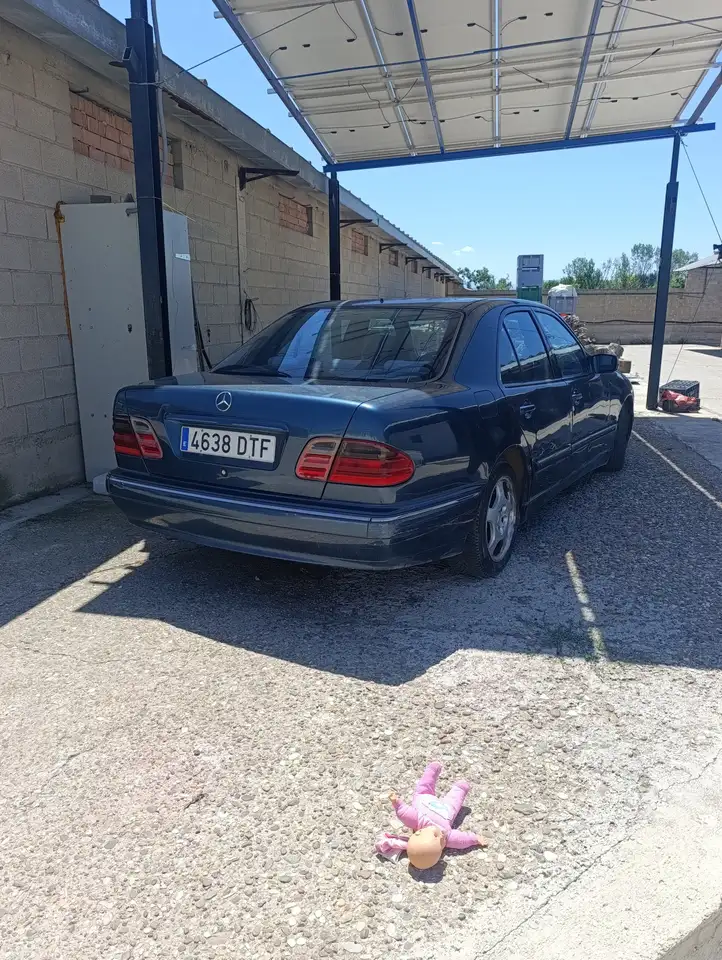 Mercedes-Benz E 220 CDI Elegance, foto 4