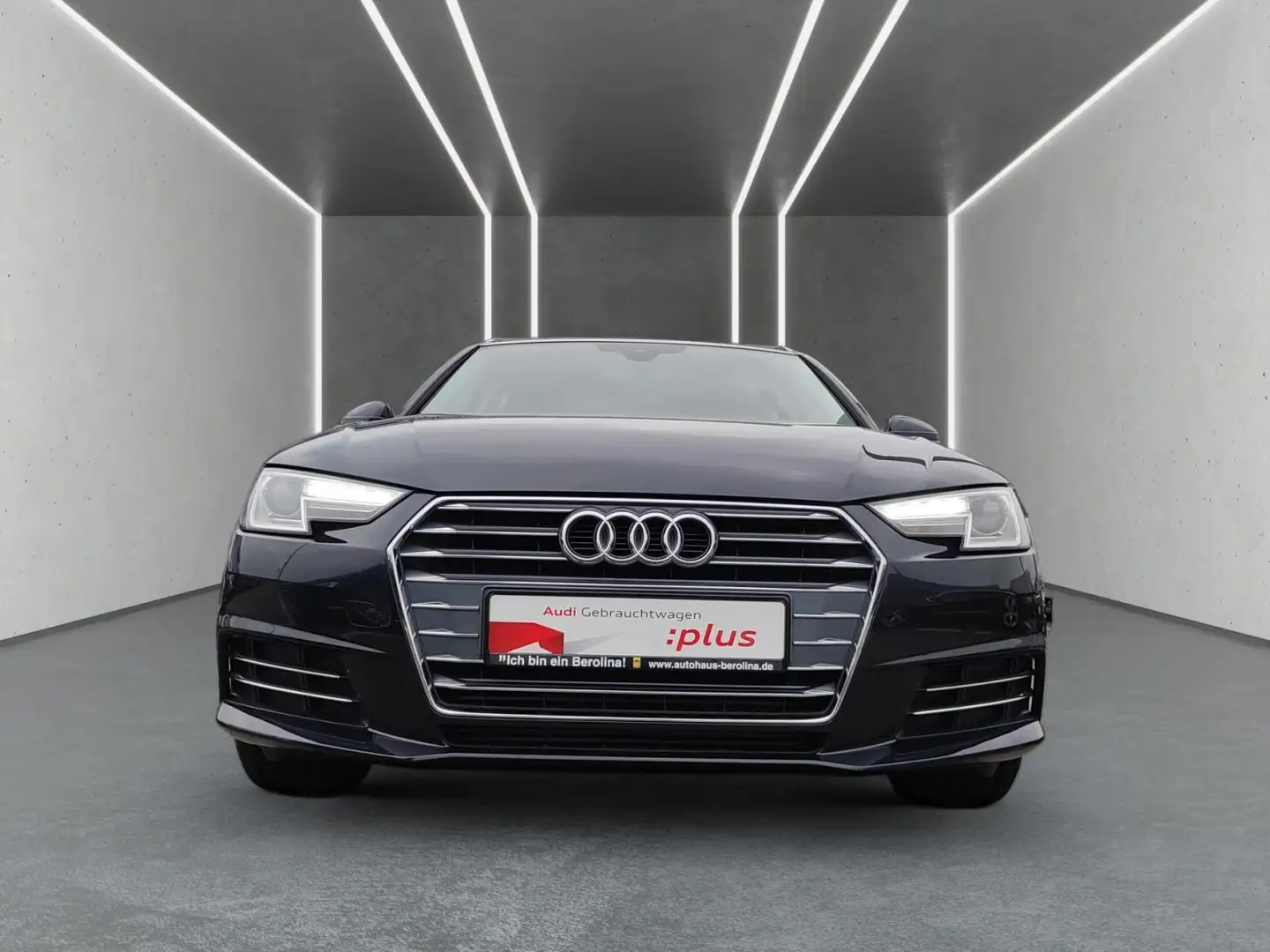 Audi A4 2.0 TFSI sport ultra S tronic *GRA*PDC* Blauw - 2