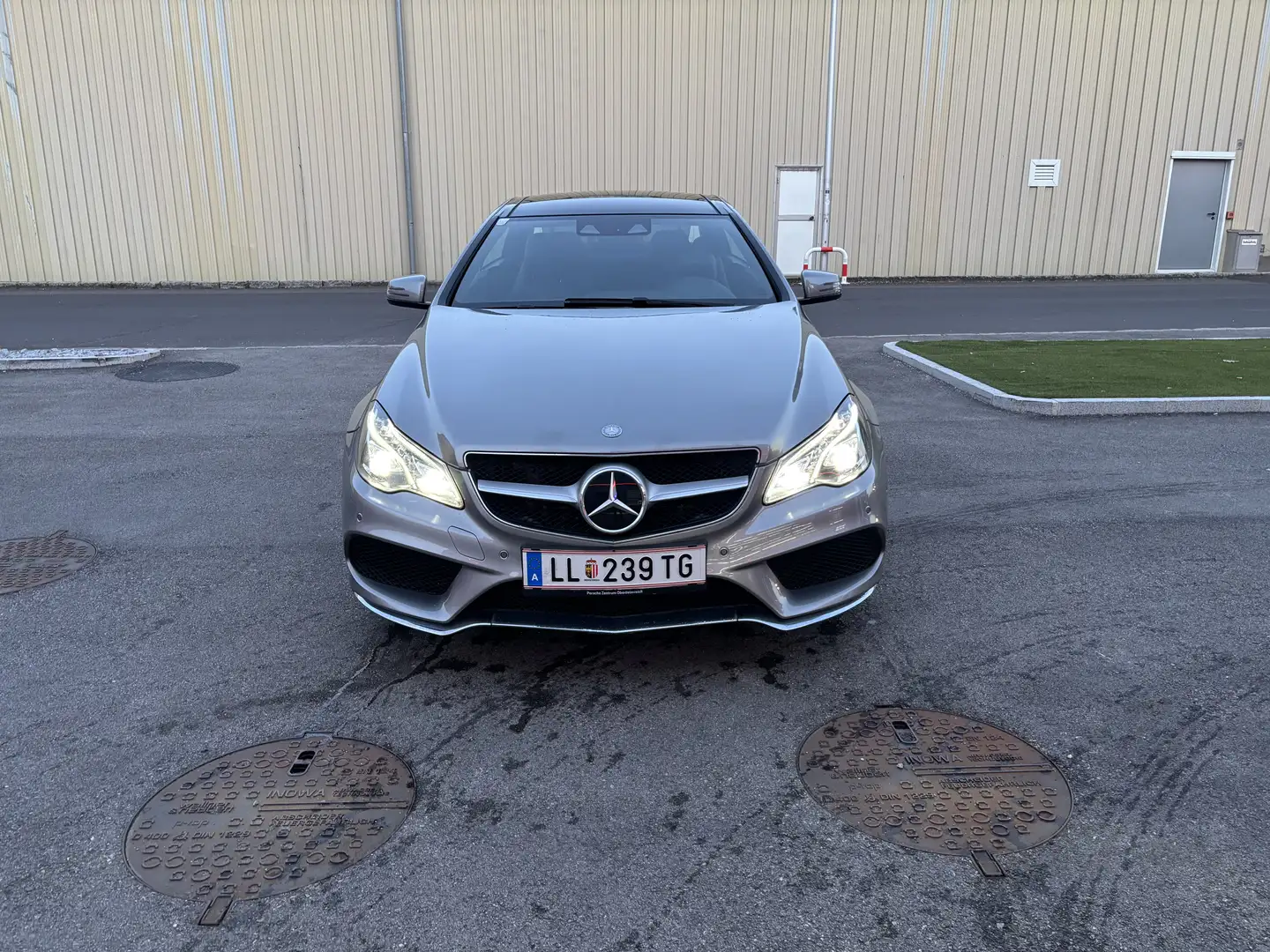 Mercedes-Benz E 350 BlueTEC Aut. Silber - 1