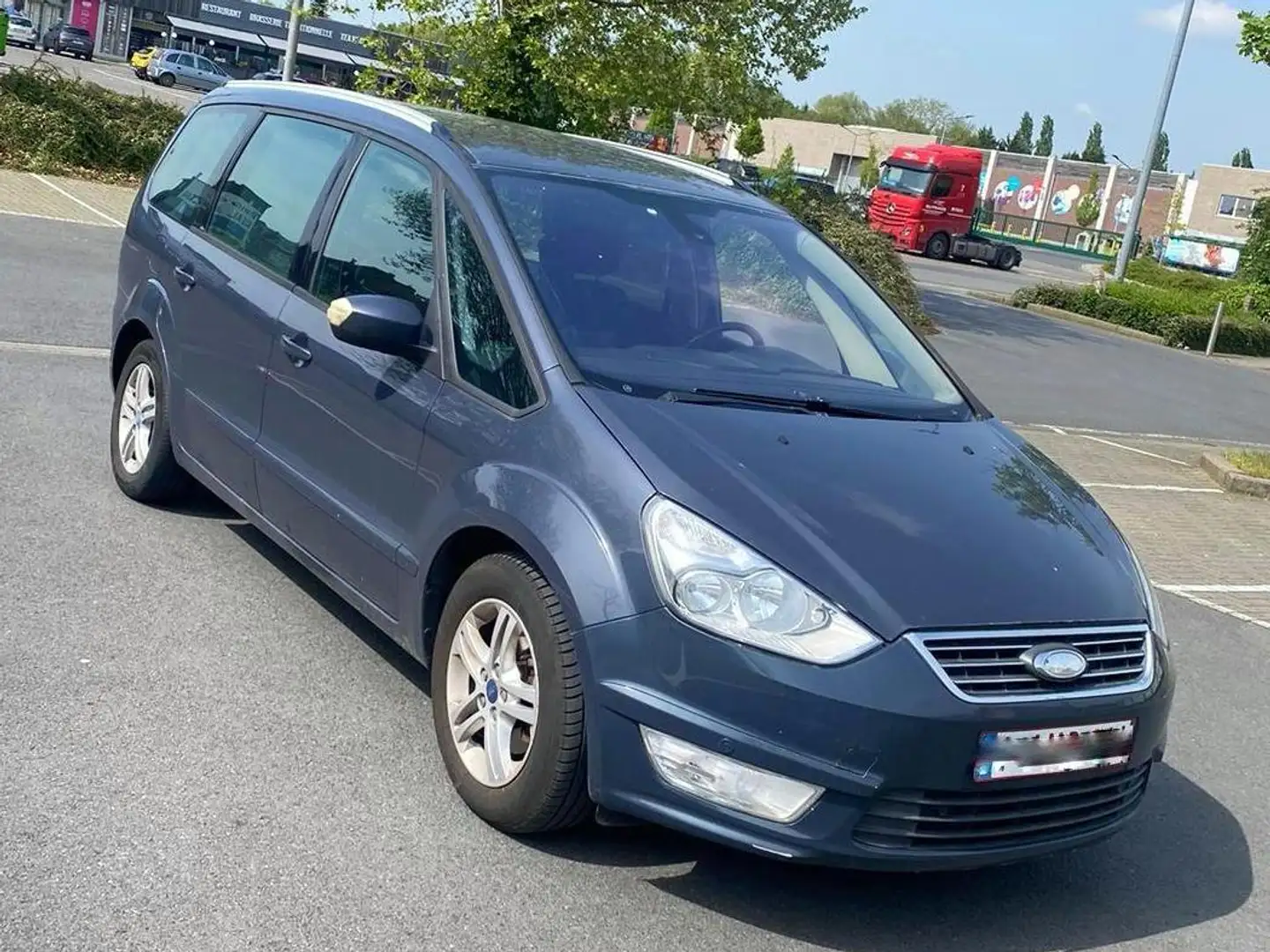 Ford Galaxy Galaxy 2.0 TDCi Trend DPF Blauw - 1