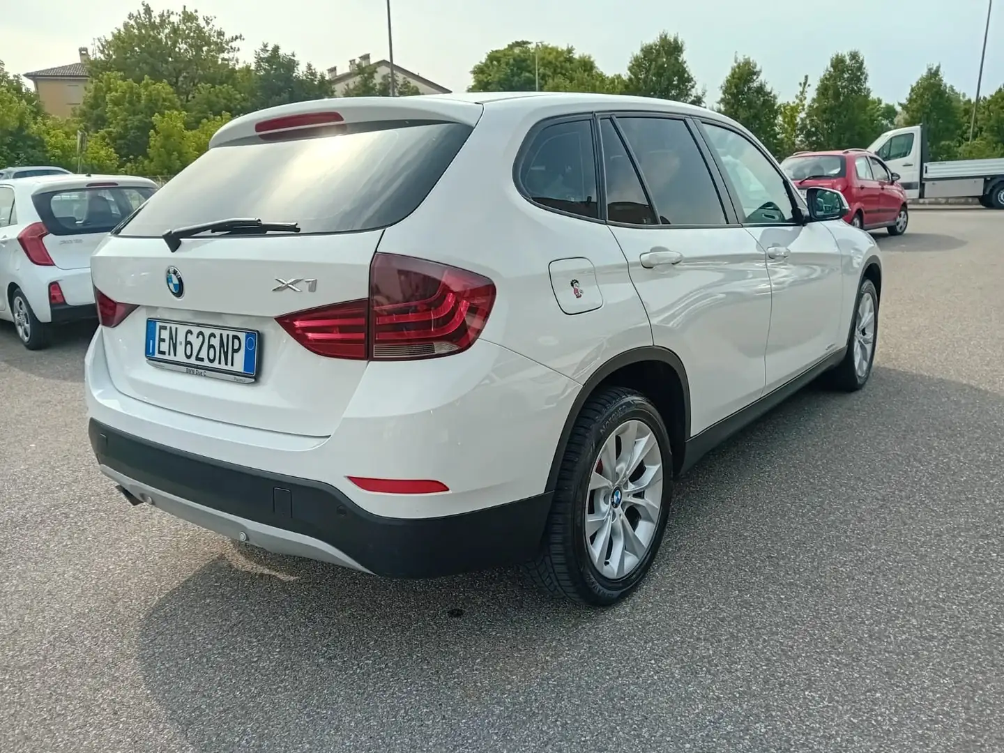 BMW X1 sdrive16d Bianco - 2