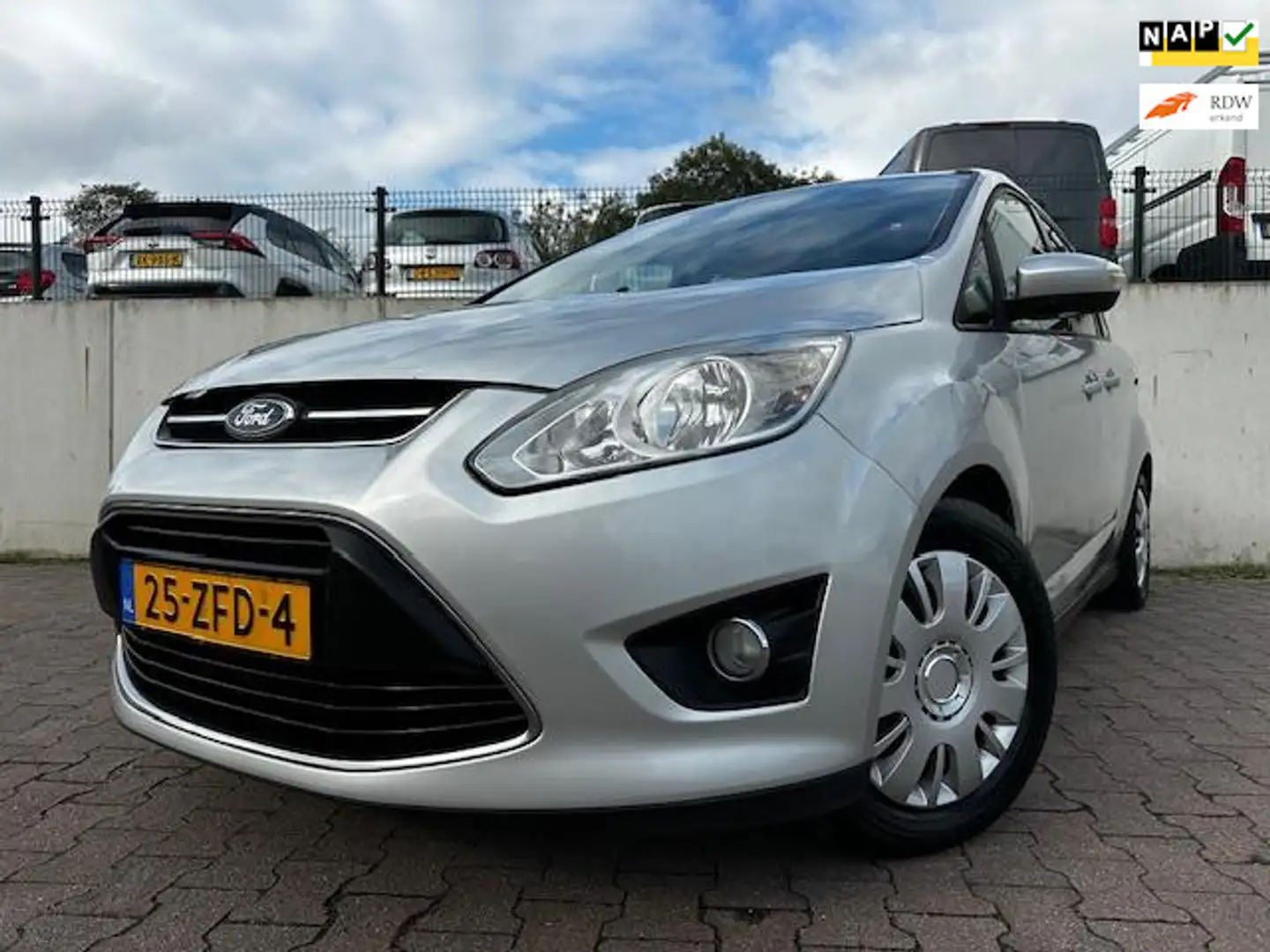 Ford Grand C-Max 1.6 EcoBoost Trend/150 PK/NAVI/CRUISE/PDC/APK 11-2 Gris - 1