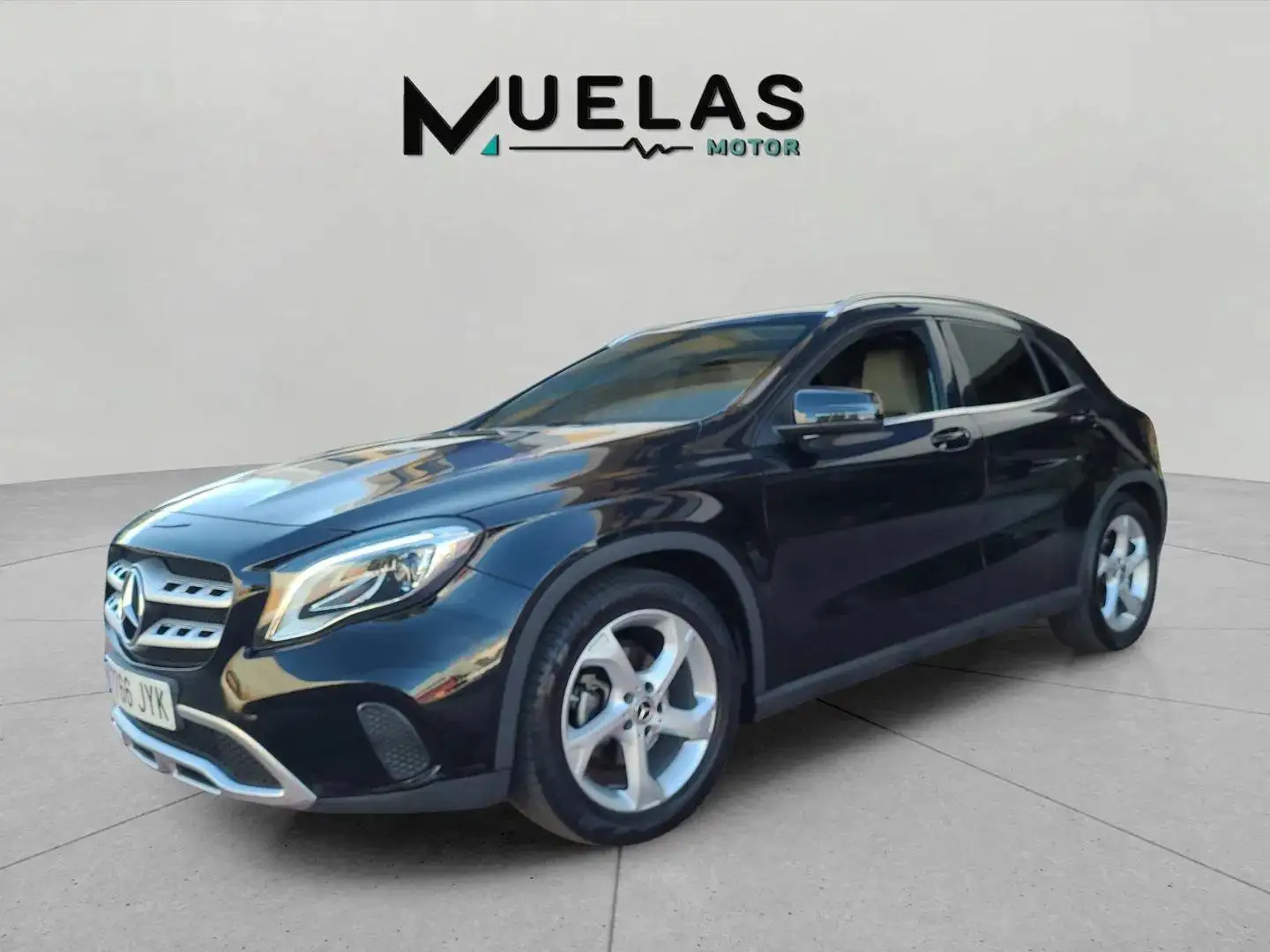 Mercedes-Benz GLA 200 200d Noir - 1