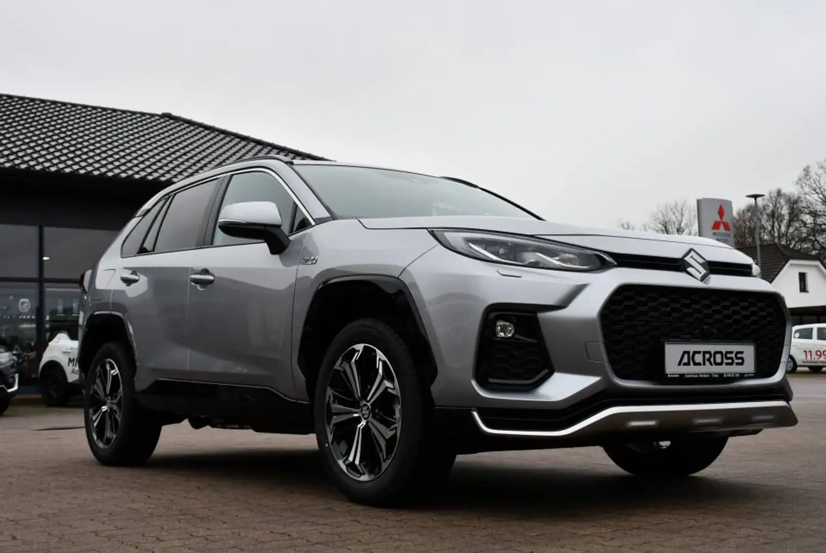 Suzuki Across 2.5 Plug-In Hybrid Comfort+ inkl. Anhängerkupplung Argent - 2