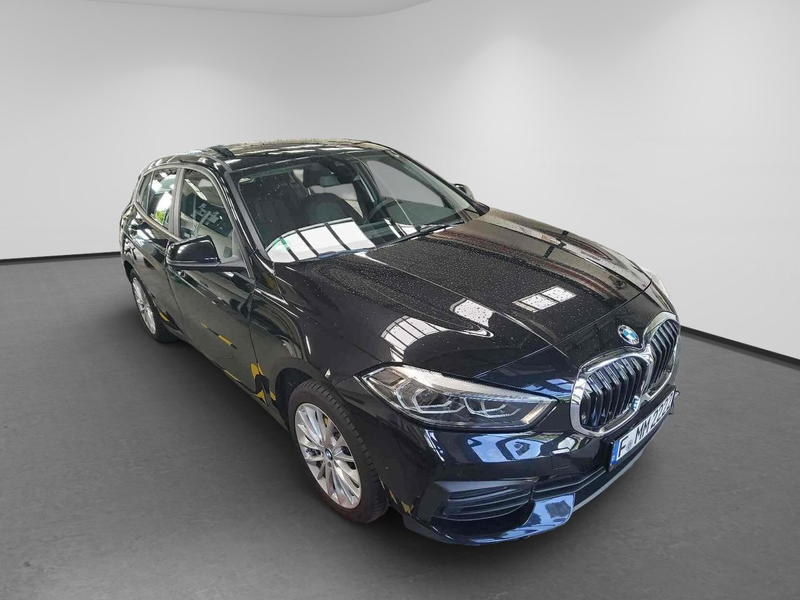 BMW 120 d Limousine Advantage LED Lane AUT PDC SHZ — photo 6