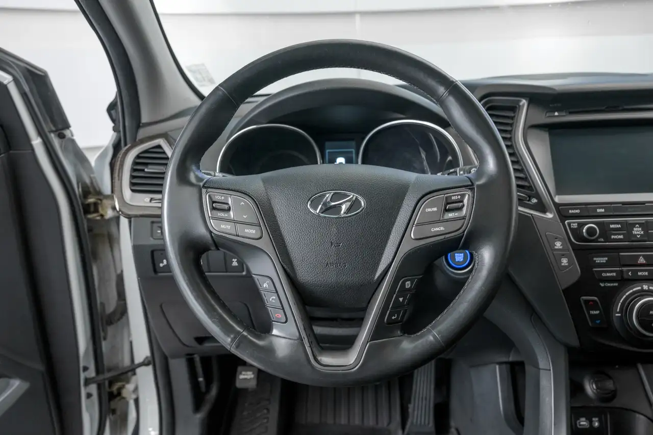 Hyundai SANTA FE снимка Hyundai SANTA FE