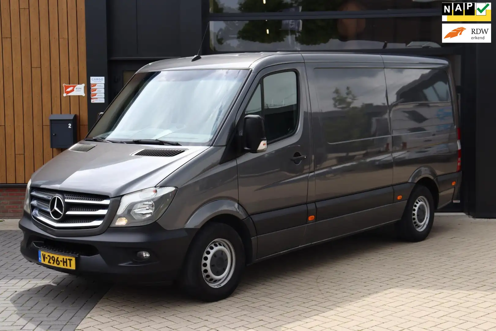 Mercedes-Benz Sprinter 214 2.2 CDI 366 | NAP | Eerste Eigenaar | Cruise | - 1