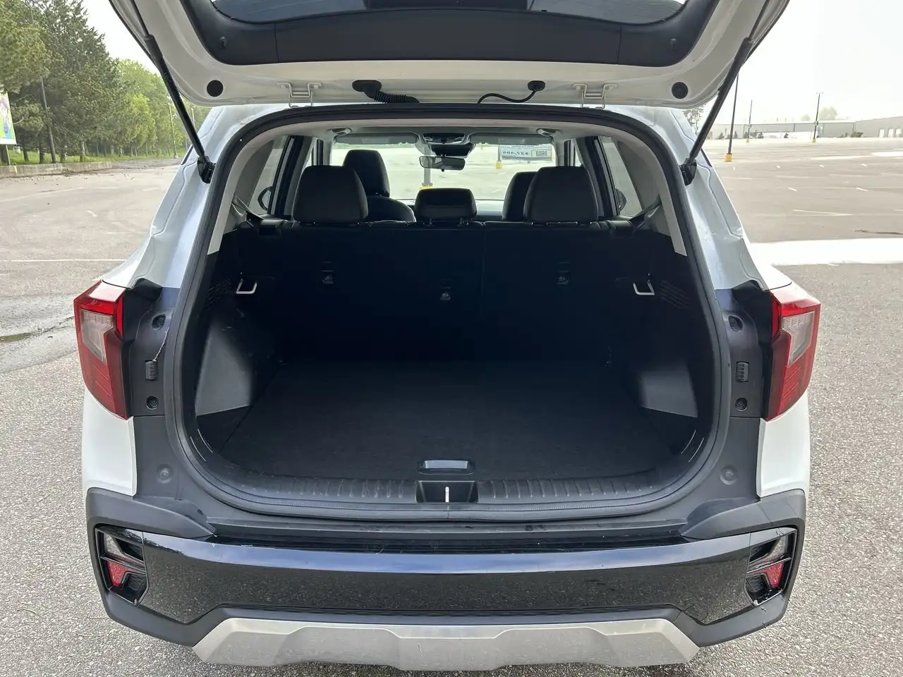 Kia Seltos снимка Kia Seltos