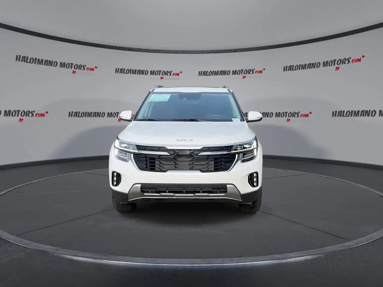 Kia Seltos снимка Kia Seltos
