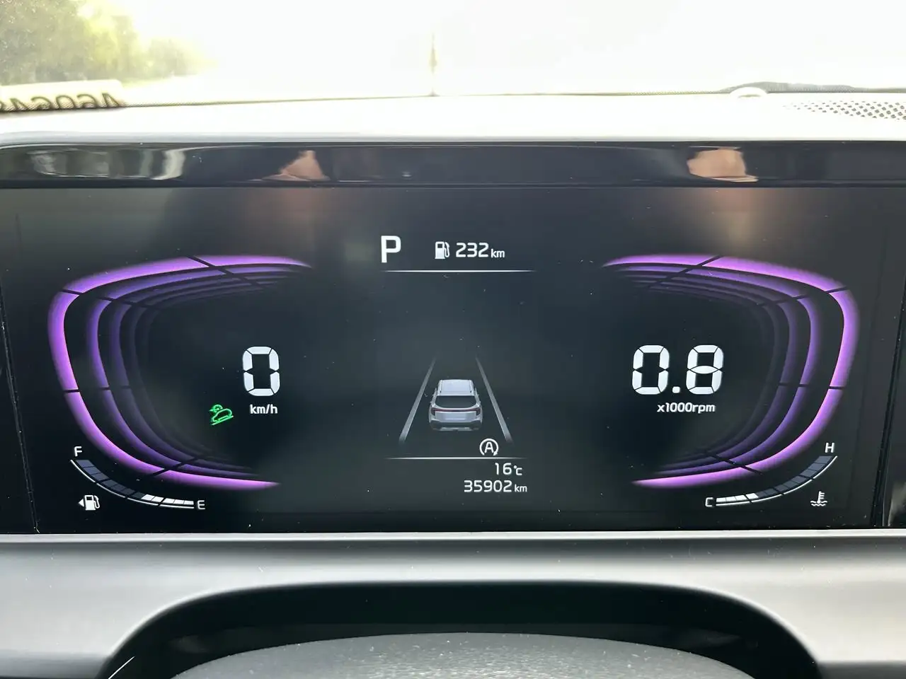 Kia Seltos снимка Kia Seltos
