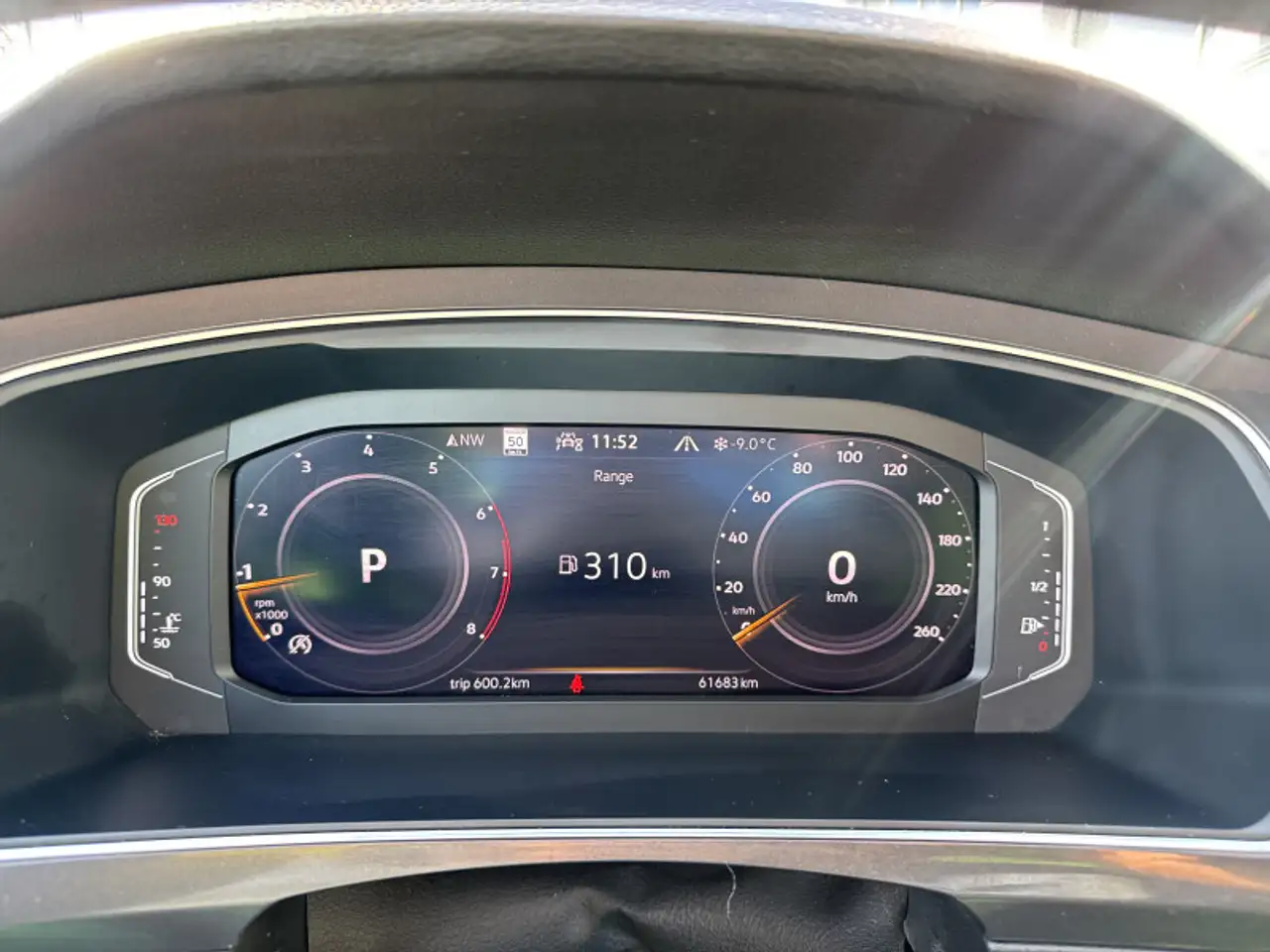 Volkswagen Tiguan снимка Volkswagen Tiguan
