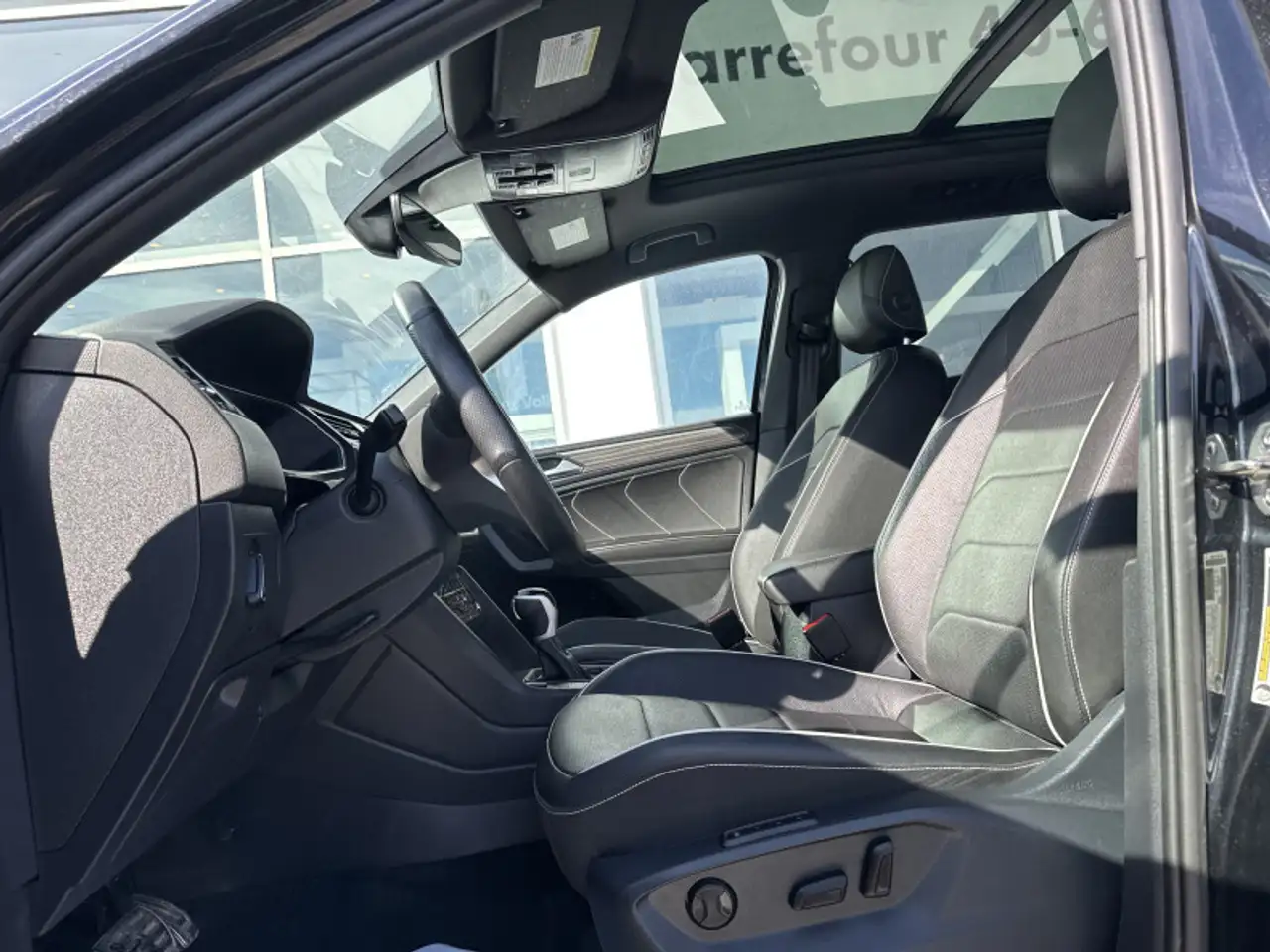 Volkswagen Tiguan снимка Volkswagen Tiguan