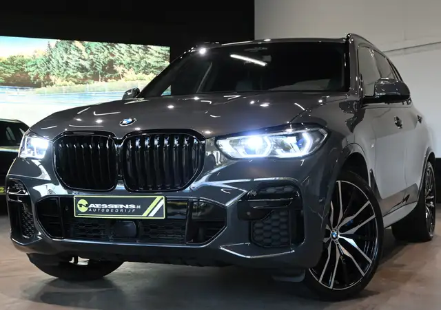 BMW X5 xDrive 30d M-Pack*LASER/LEDER/HUD/ACC/TREKHAAK/DAB