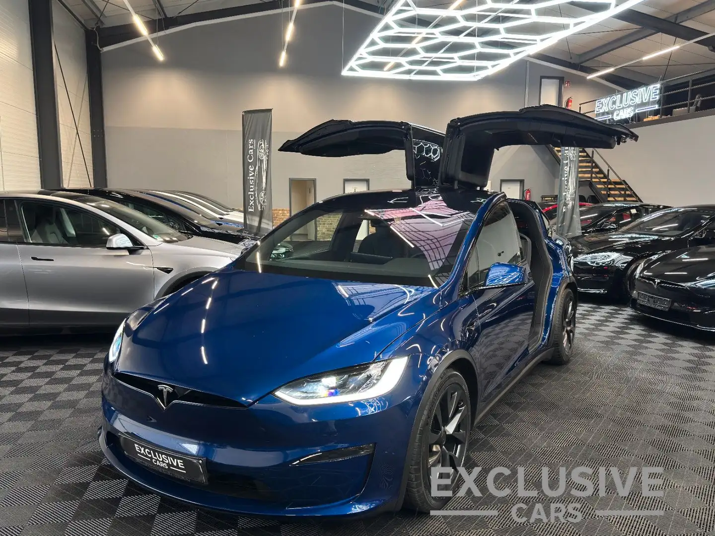 Tesla Model X MODEL X PALLADIUM| ENHANCED AP | 7SEATER | Blue - 1