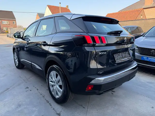 Peugeot 3008 view 7