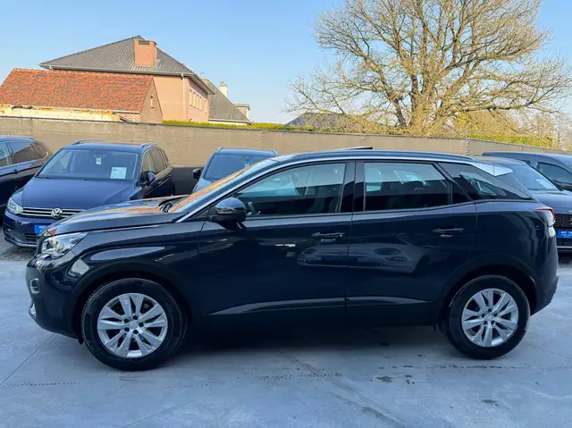 Peugeot 3008 view 8