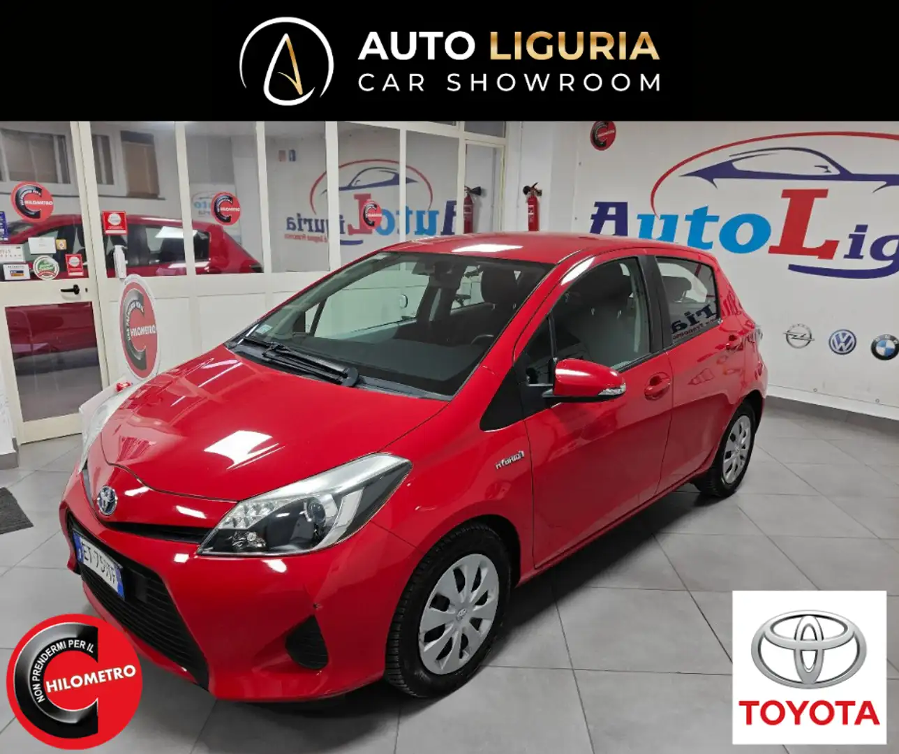 Toyota Yaris Yaris 1.5 Hybrid 5 porte Lounge Rouge - 1