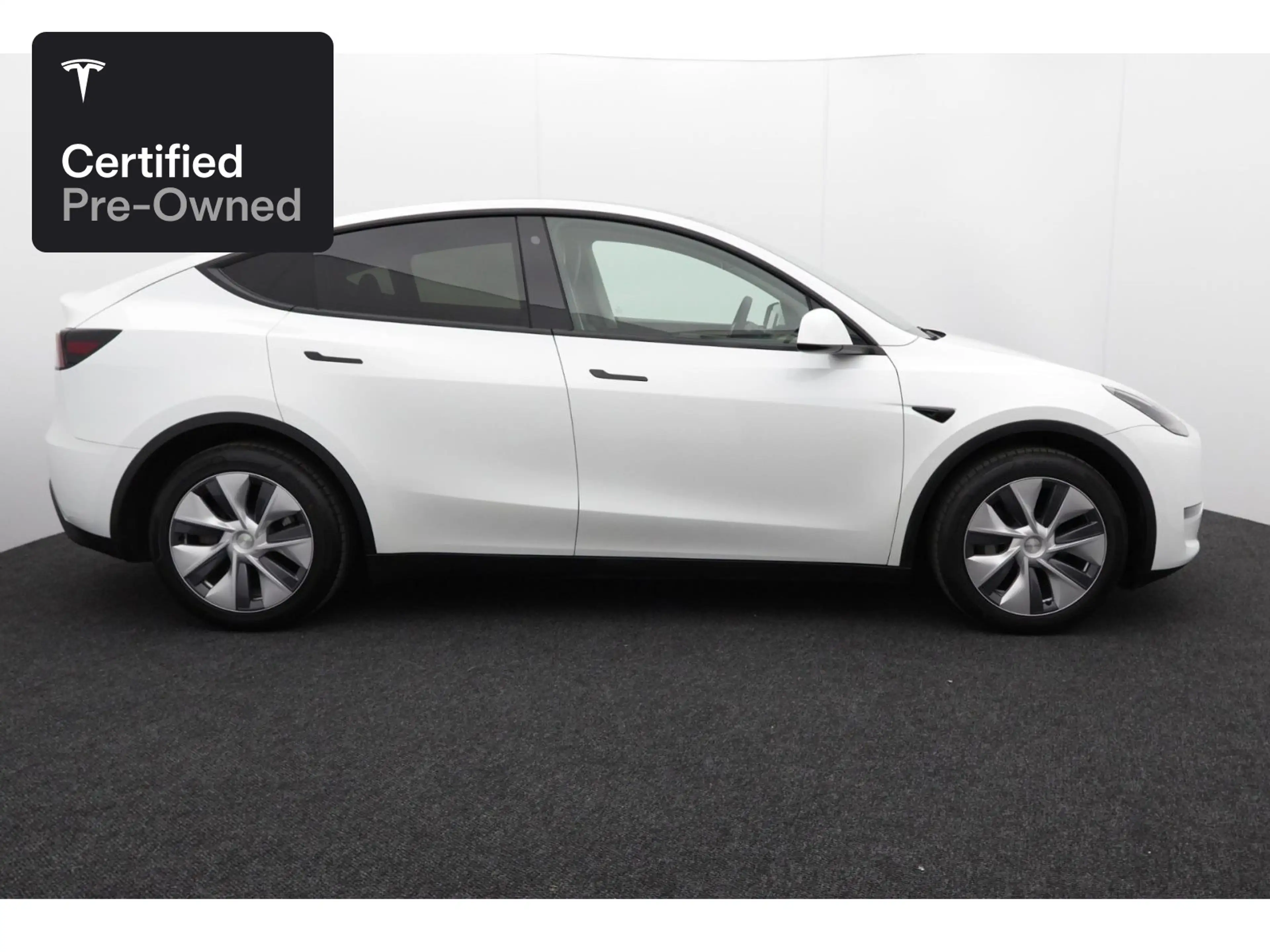 Tesla Model Y Long Range AWD "Certified Pre-Owned" — photo 9