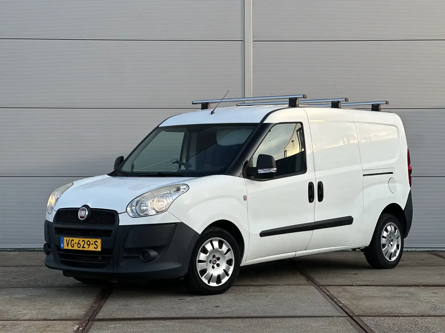 Fiat Doblo fiat doblo cargo 1.6 mj maxi dubbele zijschuifdeur - 1