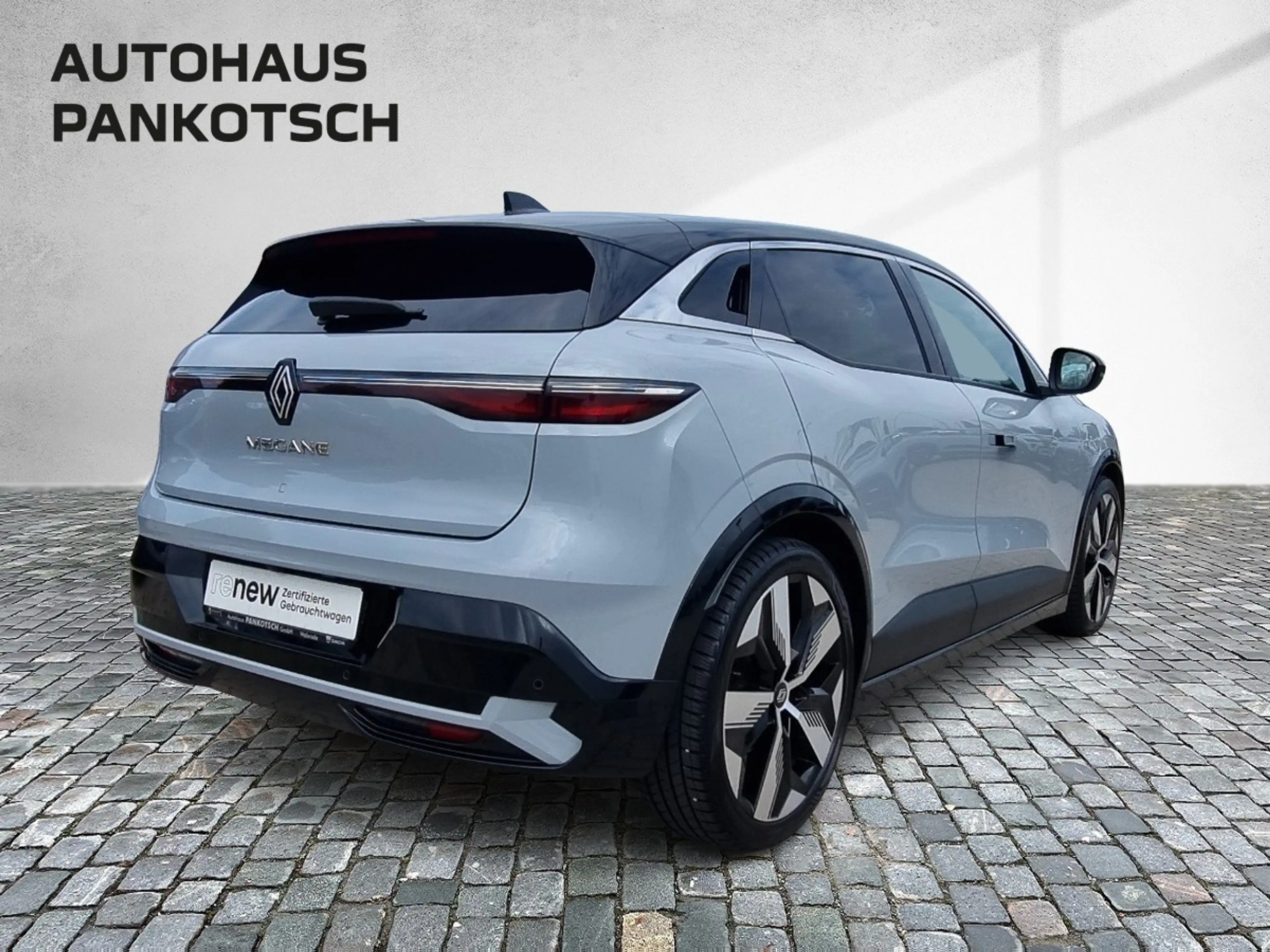 Renault Megane E-Tech TECHNO EV60 220hp optimum charge — photo 4