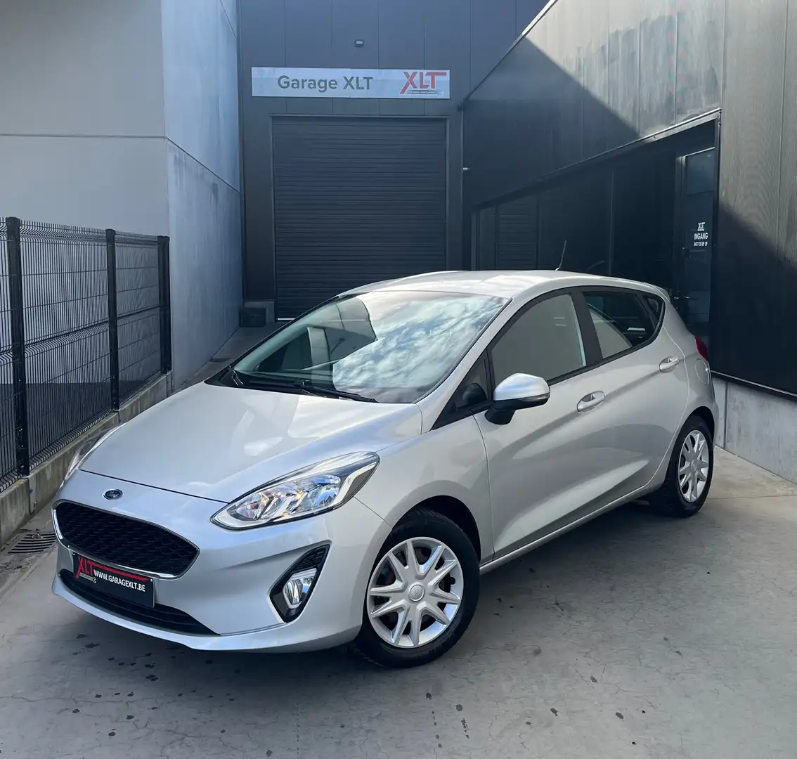 Ford Fiesta BENZINE Argent - 1