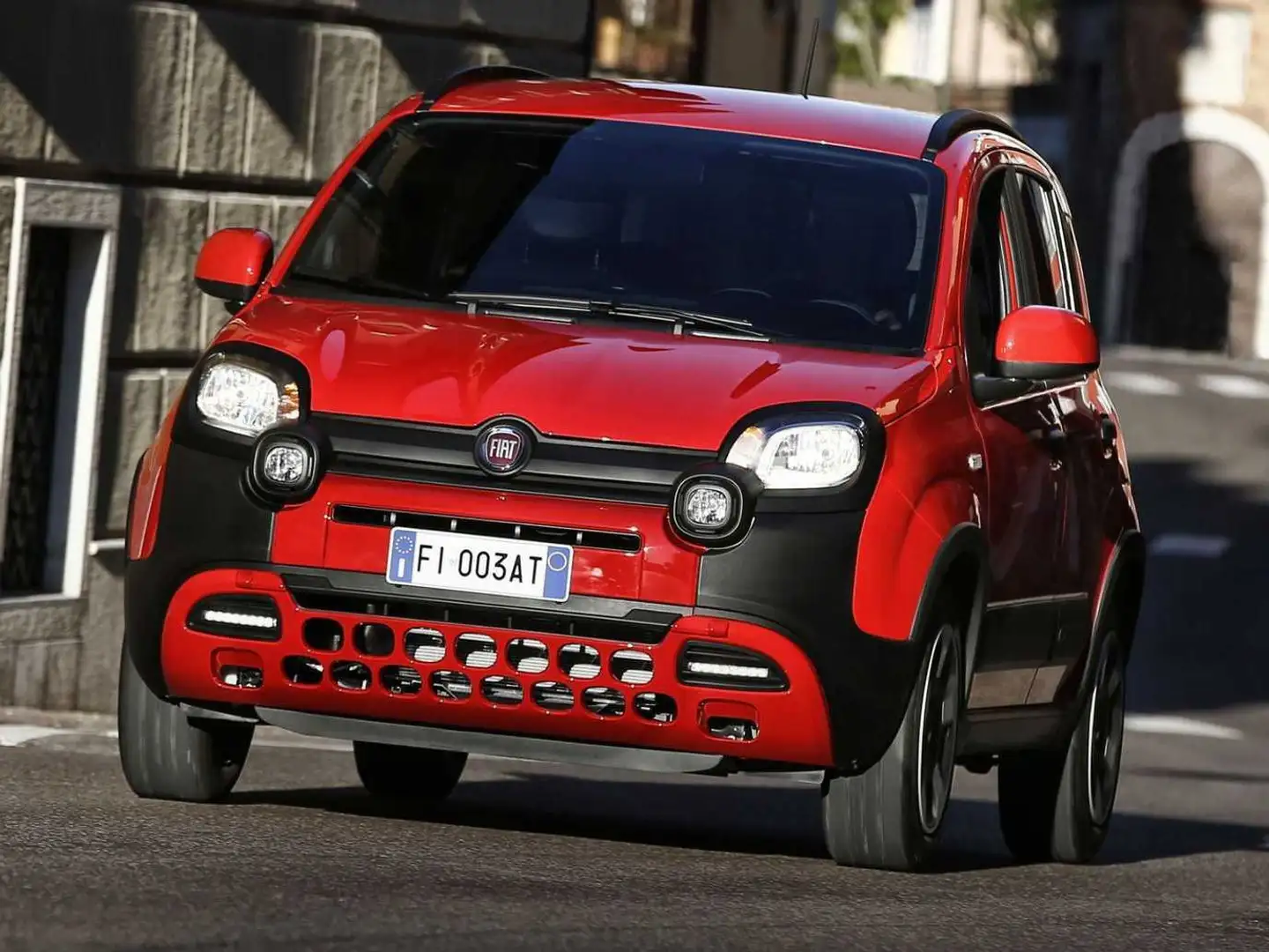 Fiat Panda RED 1.0 GSE 70 PS Hybrid Rouge - 1