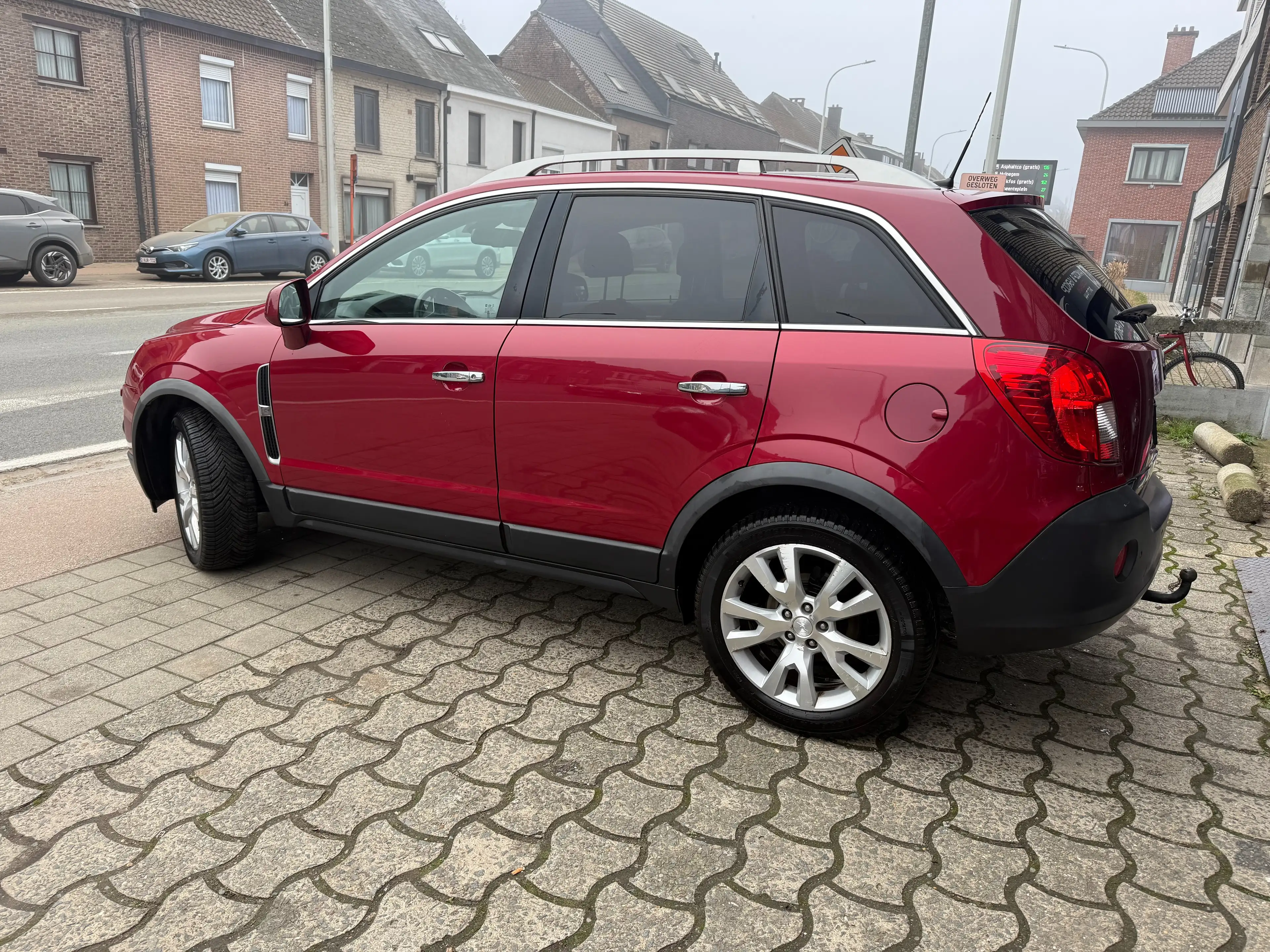 Opel Antara Antara 2.2 CDTI 4x4 Cosmo Navigations Xenon Cuir — photo 6